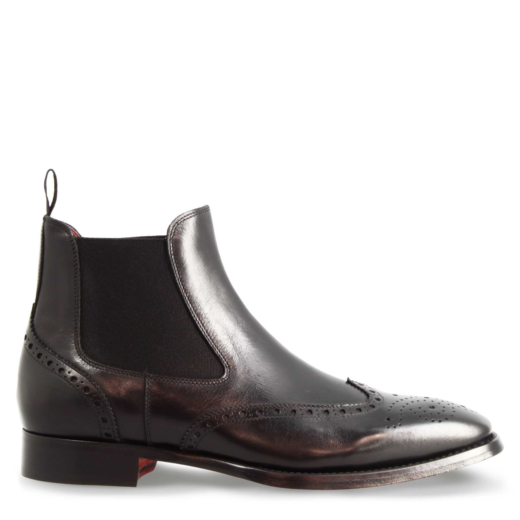 Chelsea boot with brogue details for men in black leather