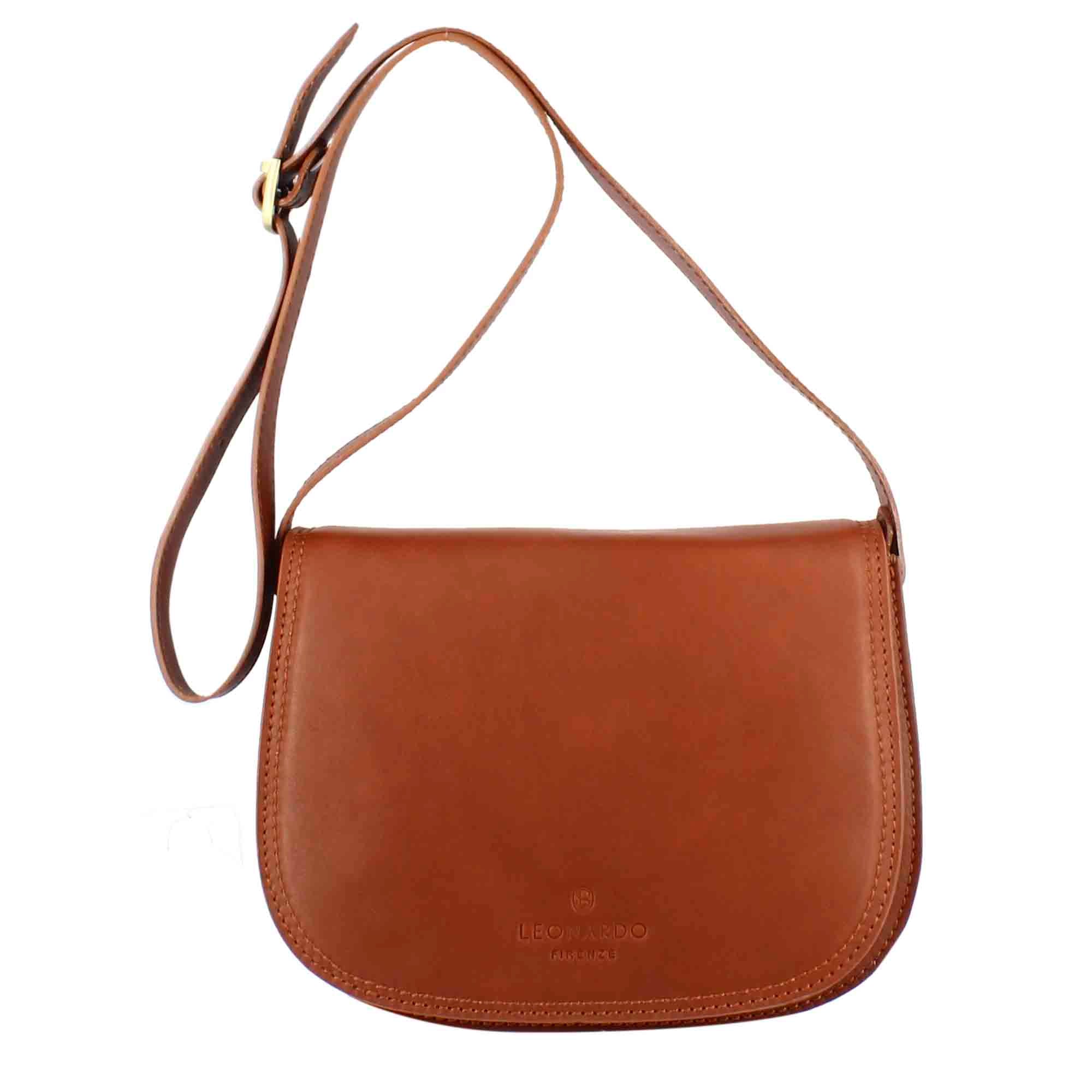 Essential women's bag in brown smooth leather