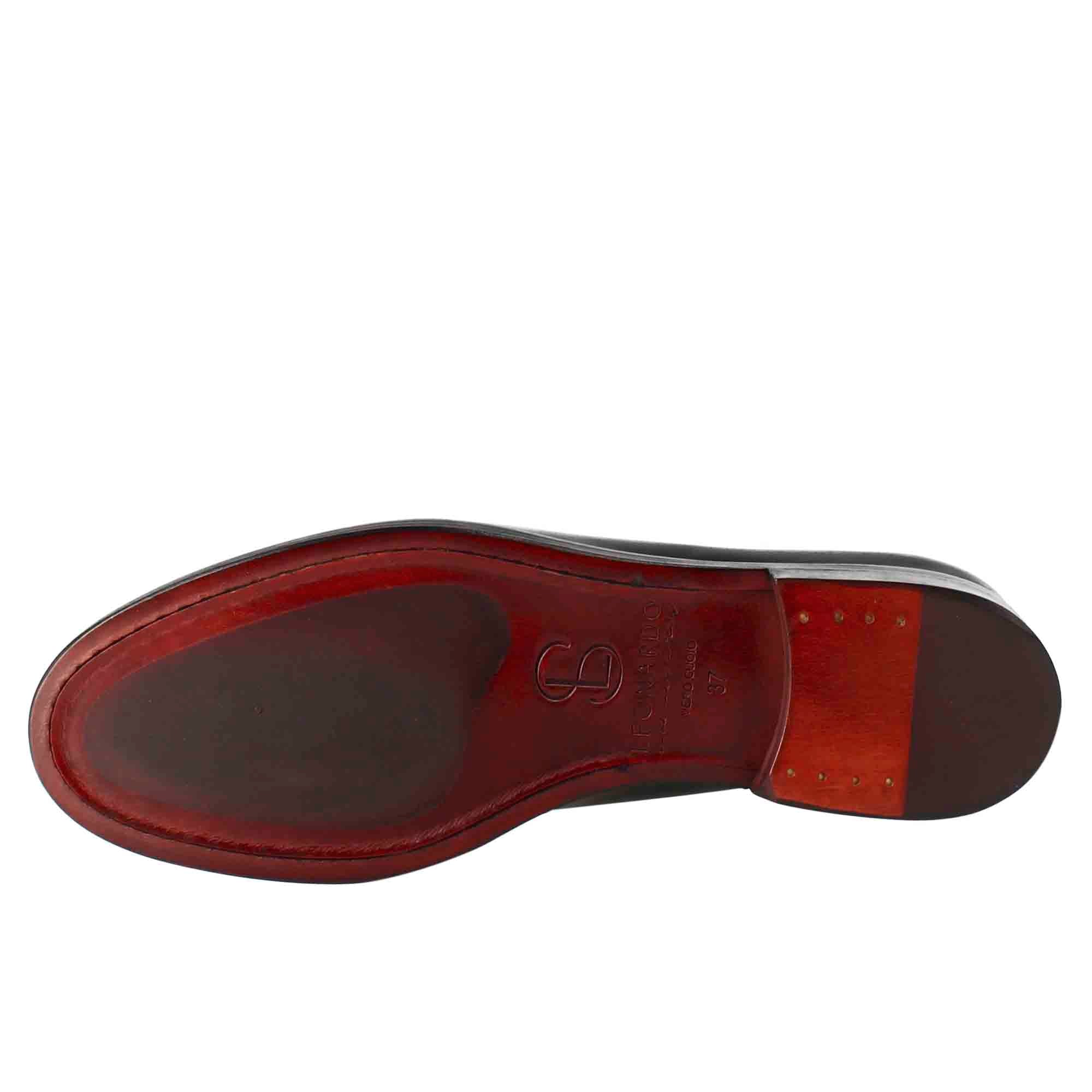 Mocassino da donna in pelle colore nero con fibbia - LeonardoShoes