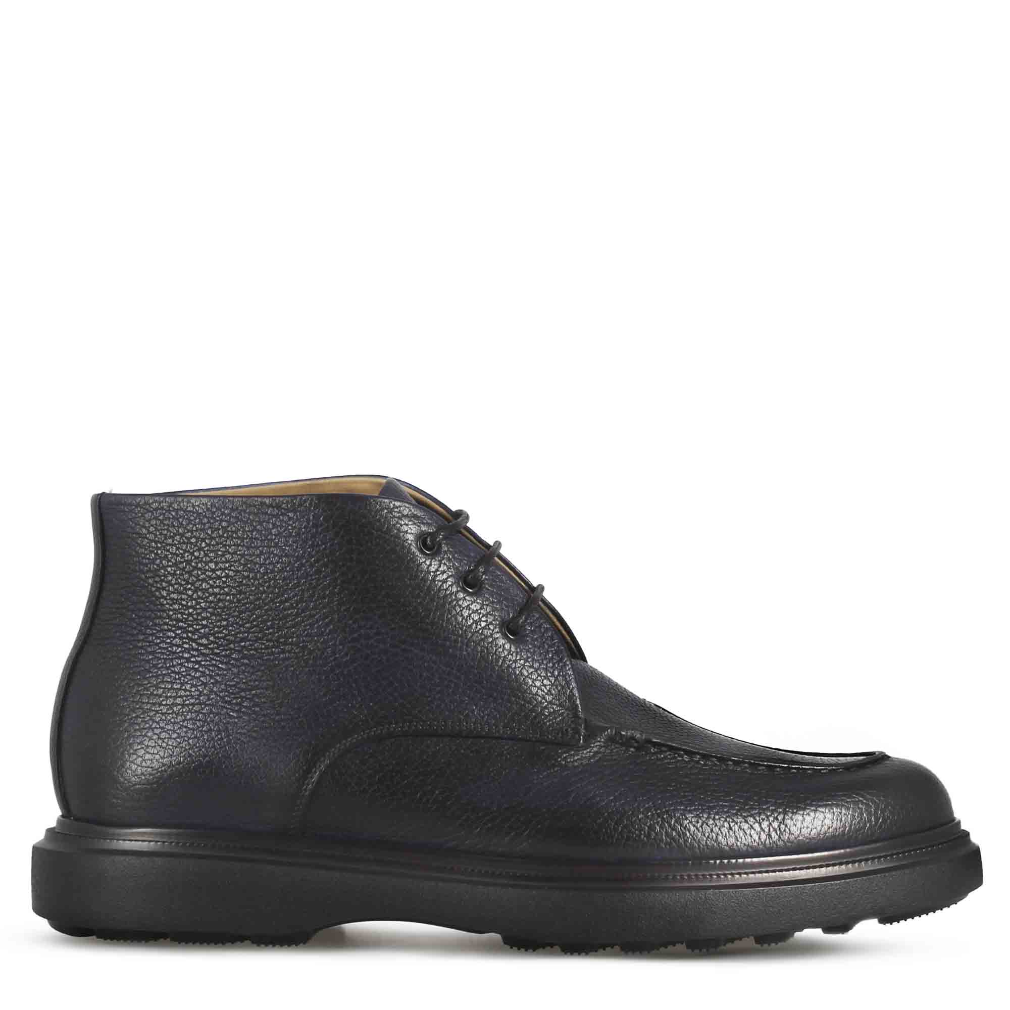 Men's ankle boot in blue hammered leather and rubber sole