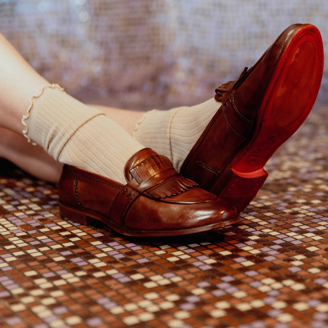 Mocassins pour femme en cuir marron faits main avec franges