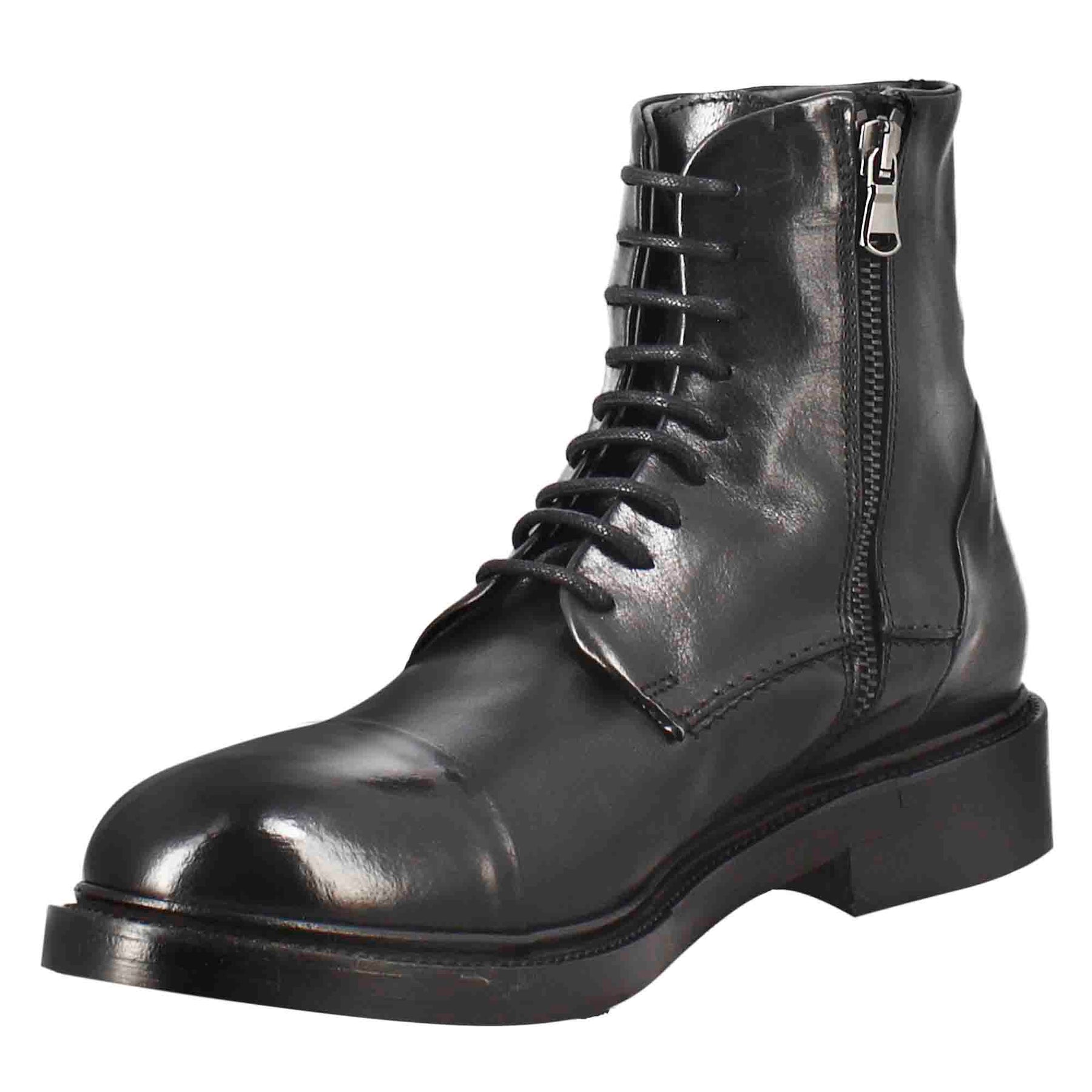 Men's high diver amphibian boot in black washed leather