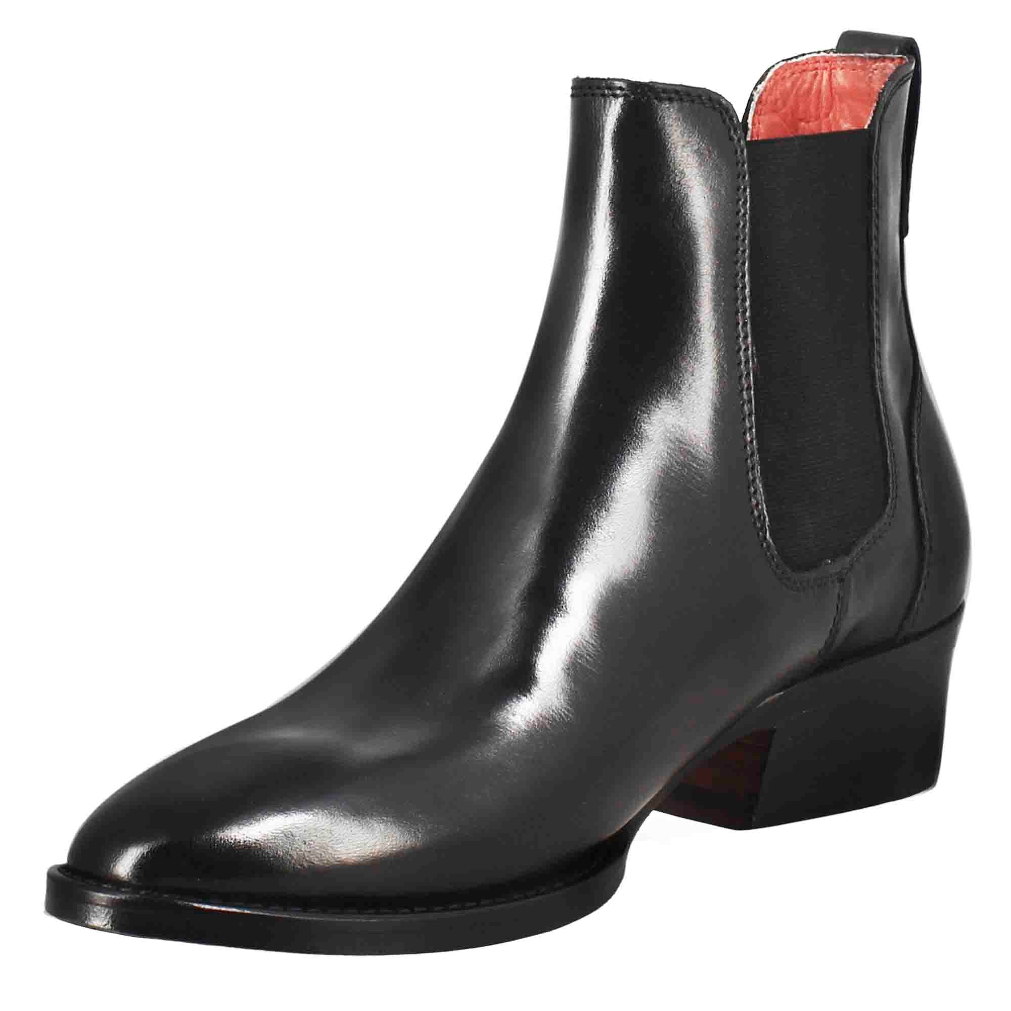 Bottine Chelsea lisse à talon moyen pour femme en cuir noir