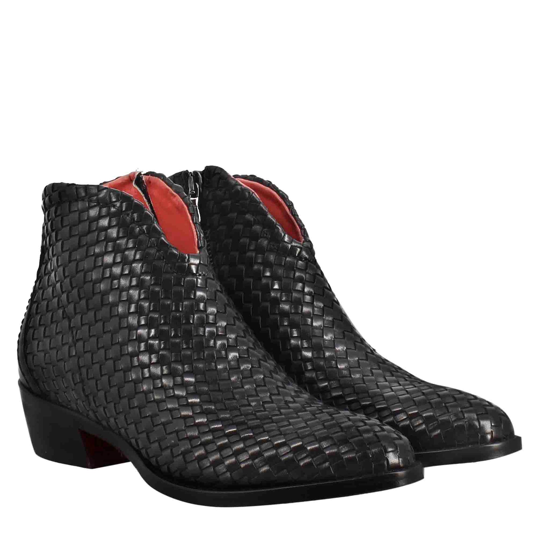 Women's ankle boot with medium heel in black woven leather