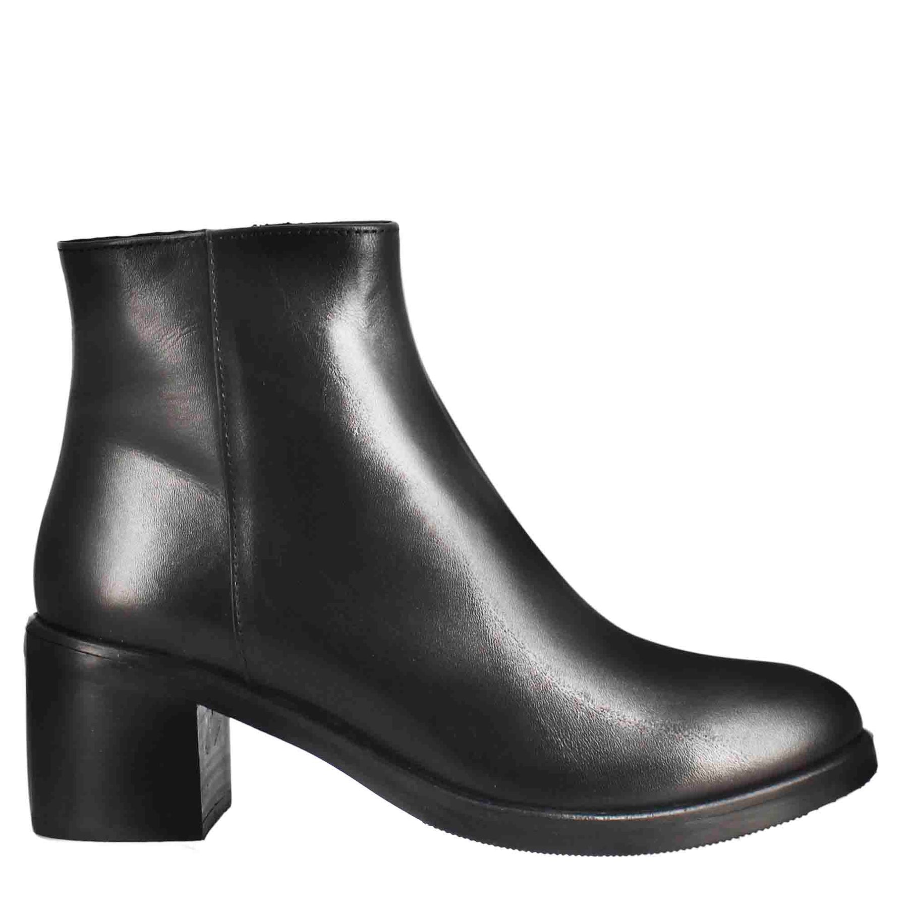 Stivaletto da donna liscio con tacco medio in pelle colore nero