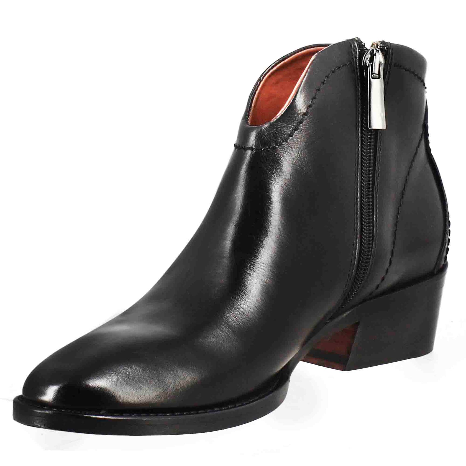 Smooth women's ankle boot with medium heel in black leather