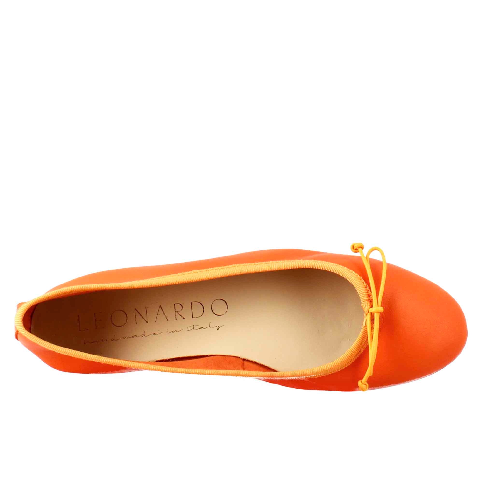 Chaussures plates orange légères pour femmes en cuir lisse