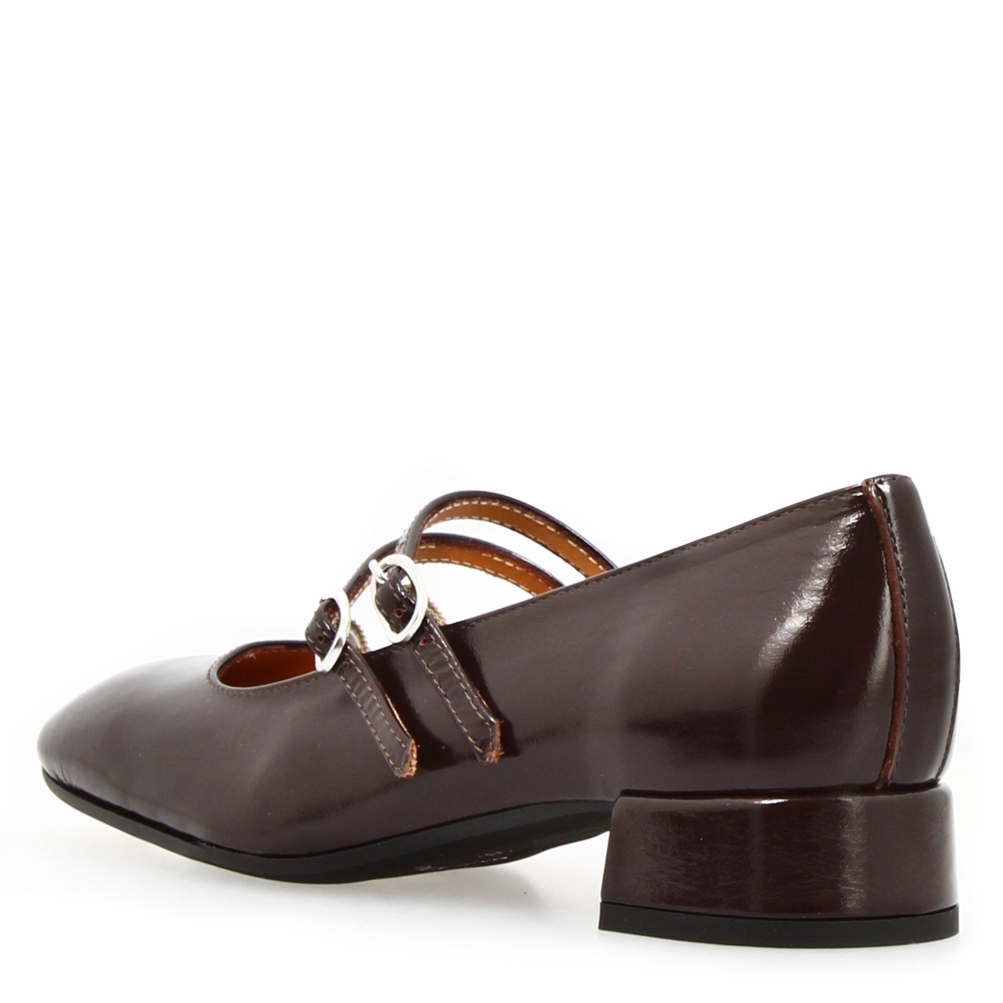 Mary Jane décolleté in brown crumpled shiny leather