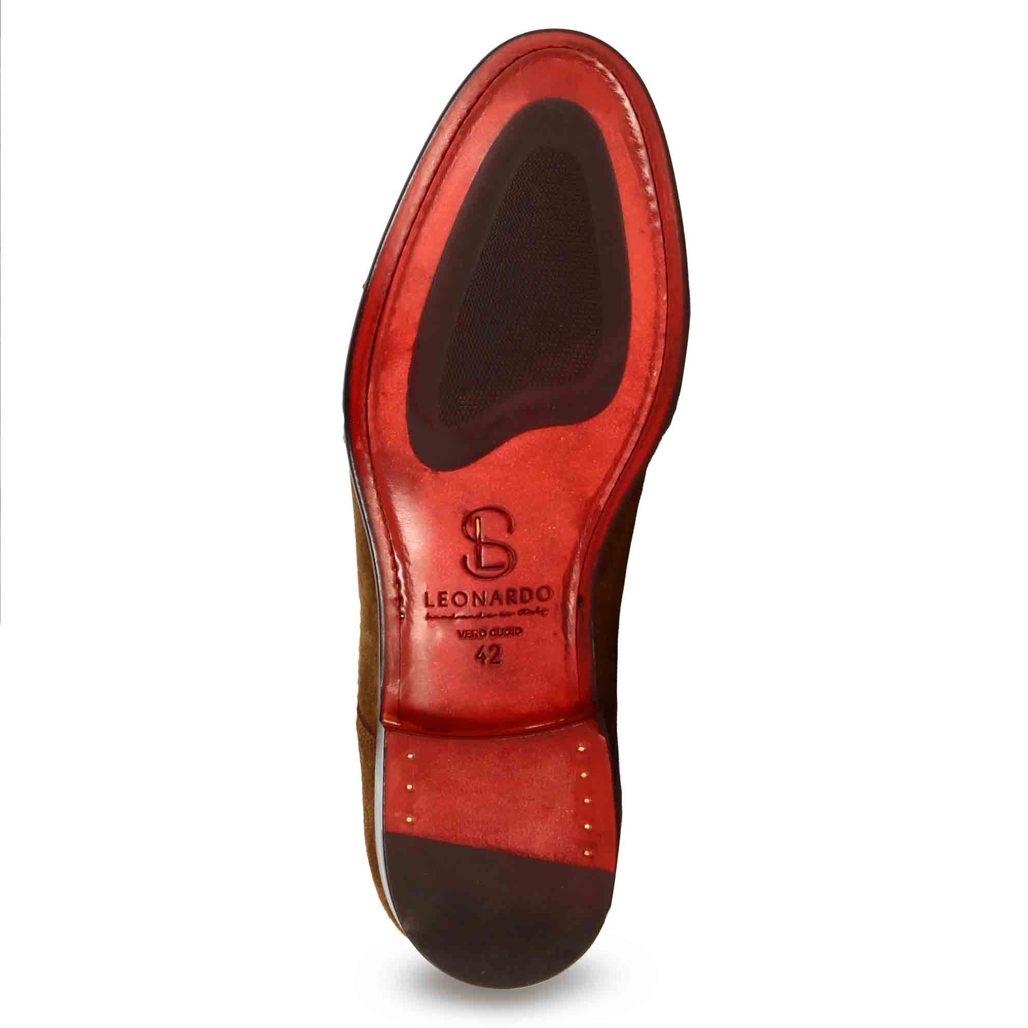 Elegant brown suede derby for men