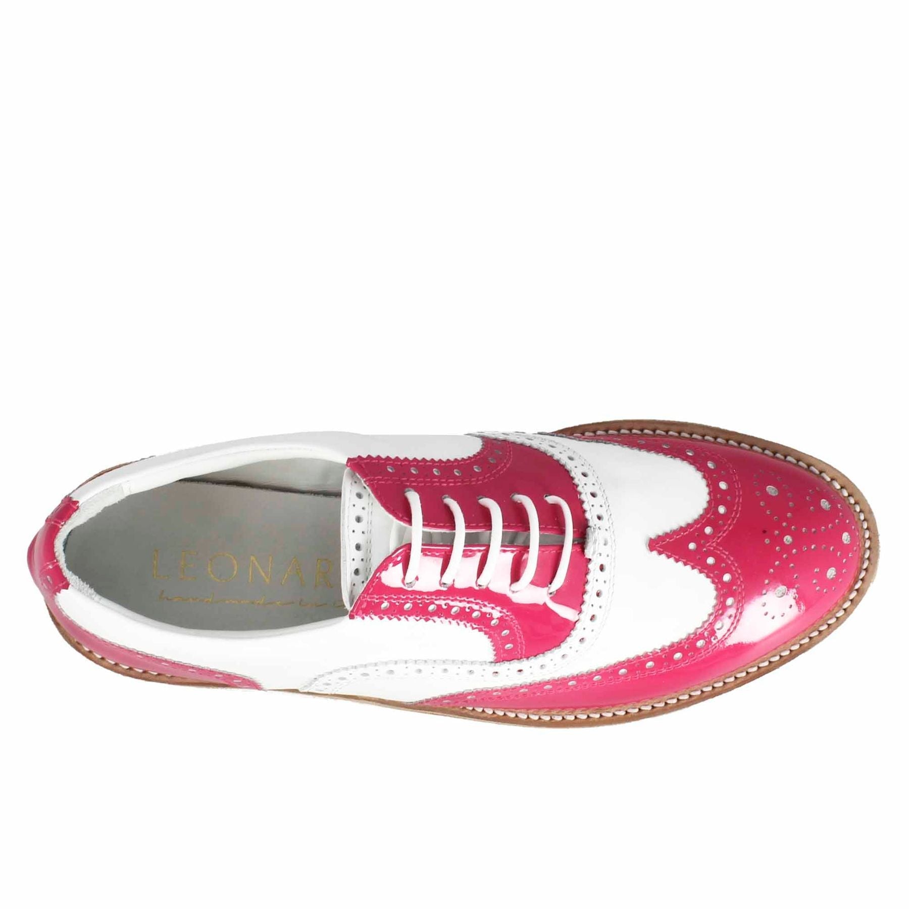 Handmade golf shoes in white shiny pink leather