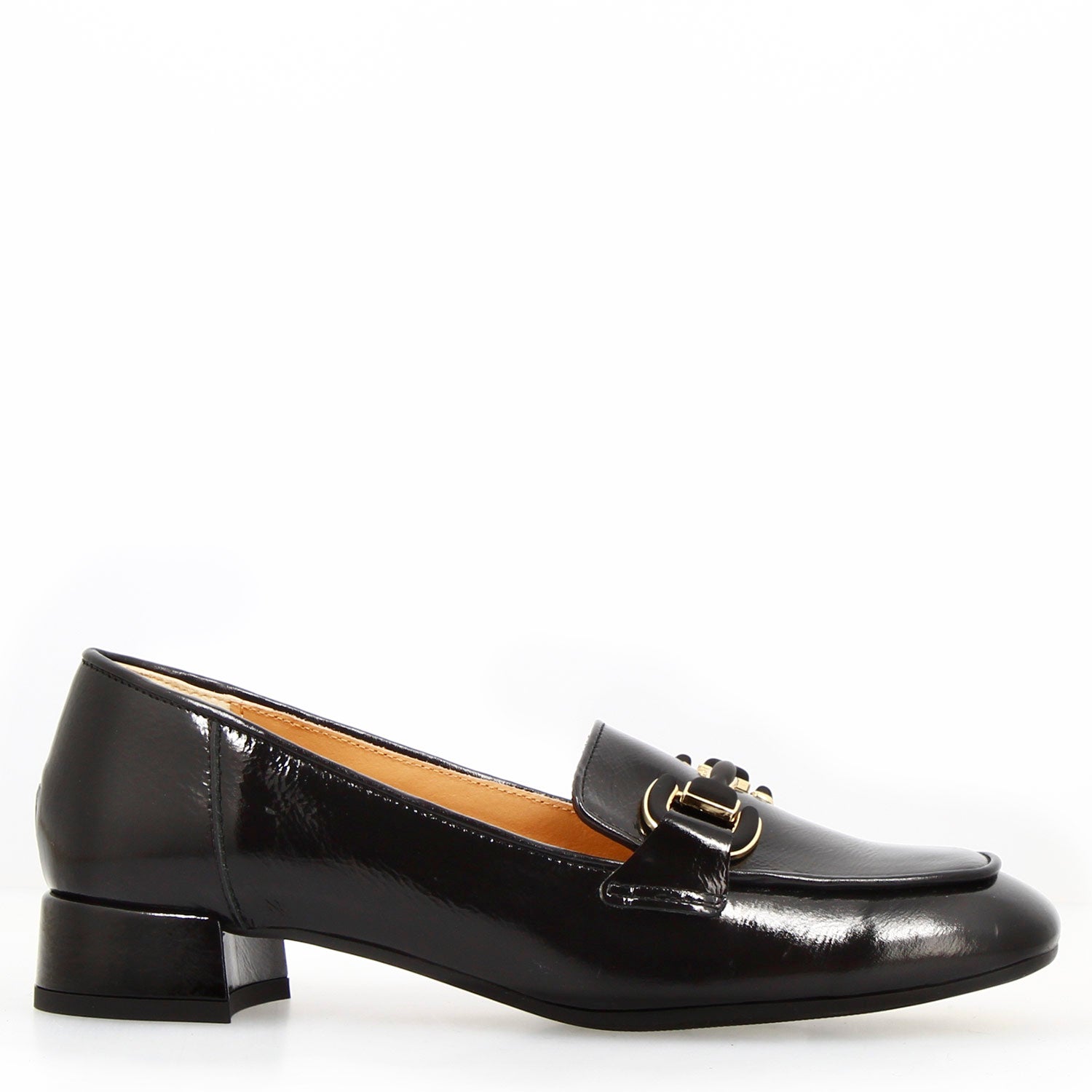 Women's handmade moccasin in black shiny leather