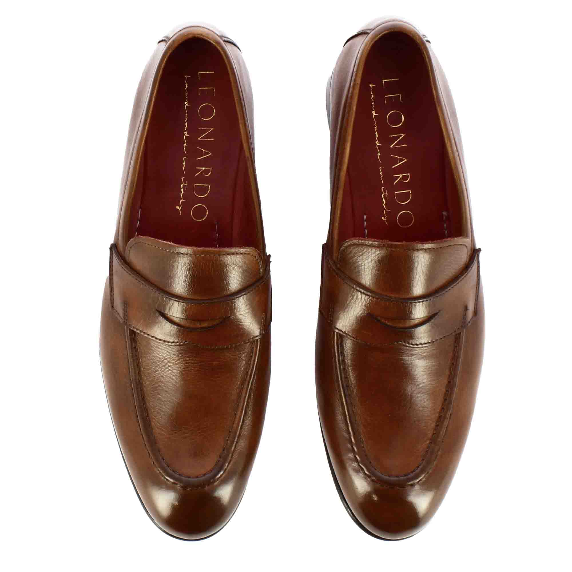 Mocassino classico da uomo in pelle colore marrone chiaro