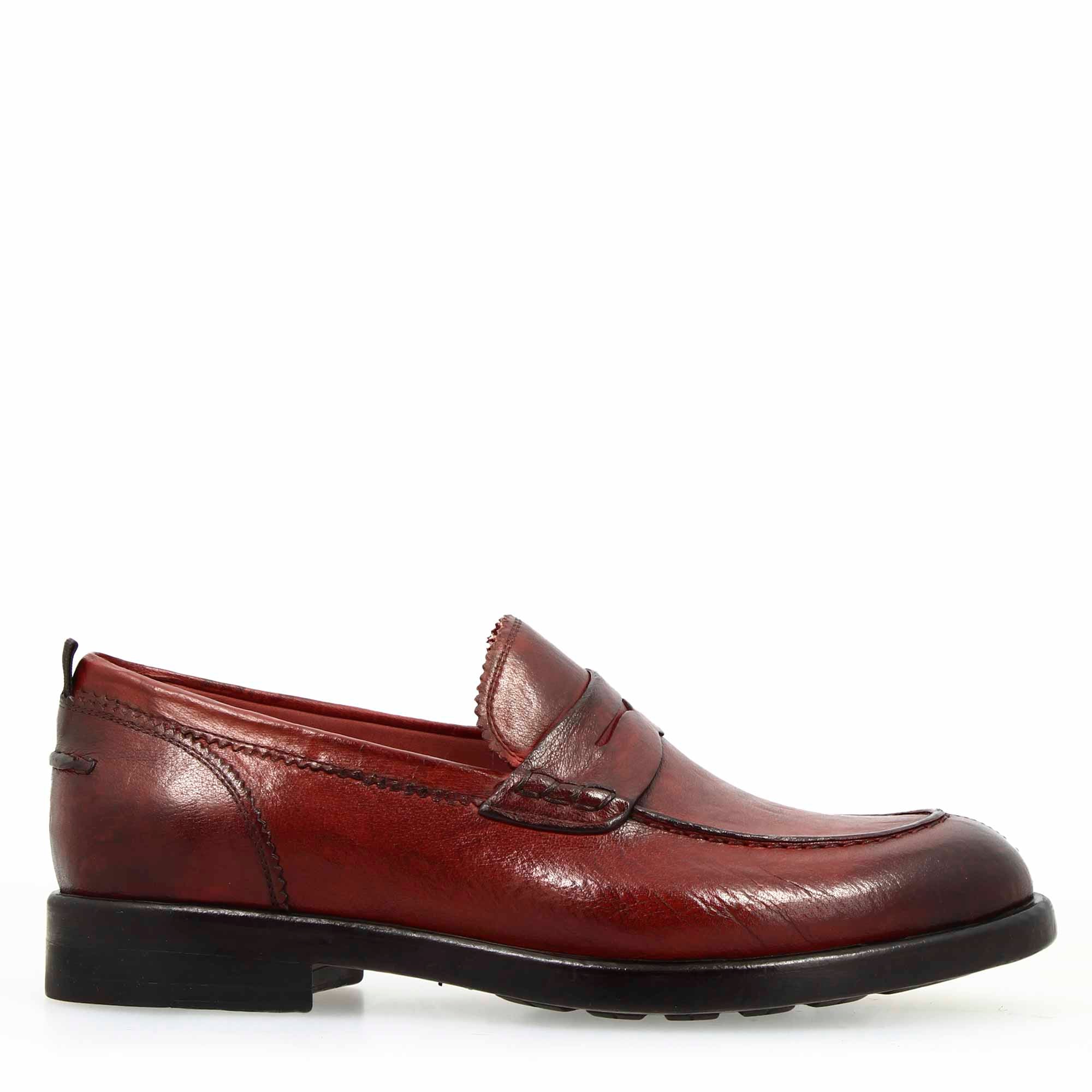 Men's college moccasin in fine burgundy leather