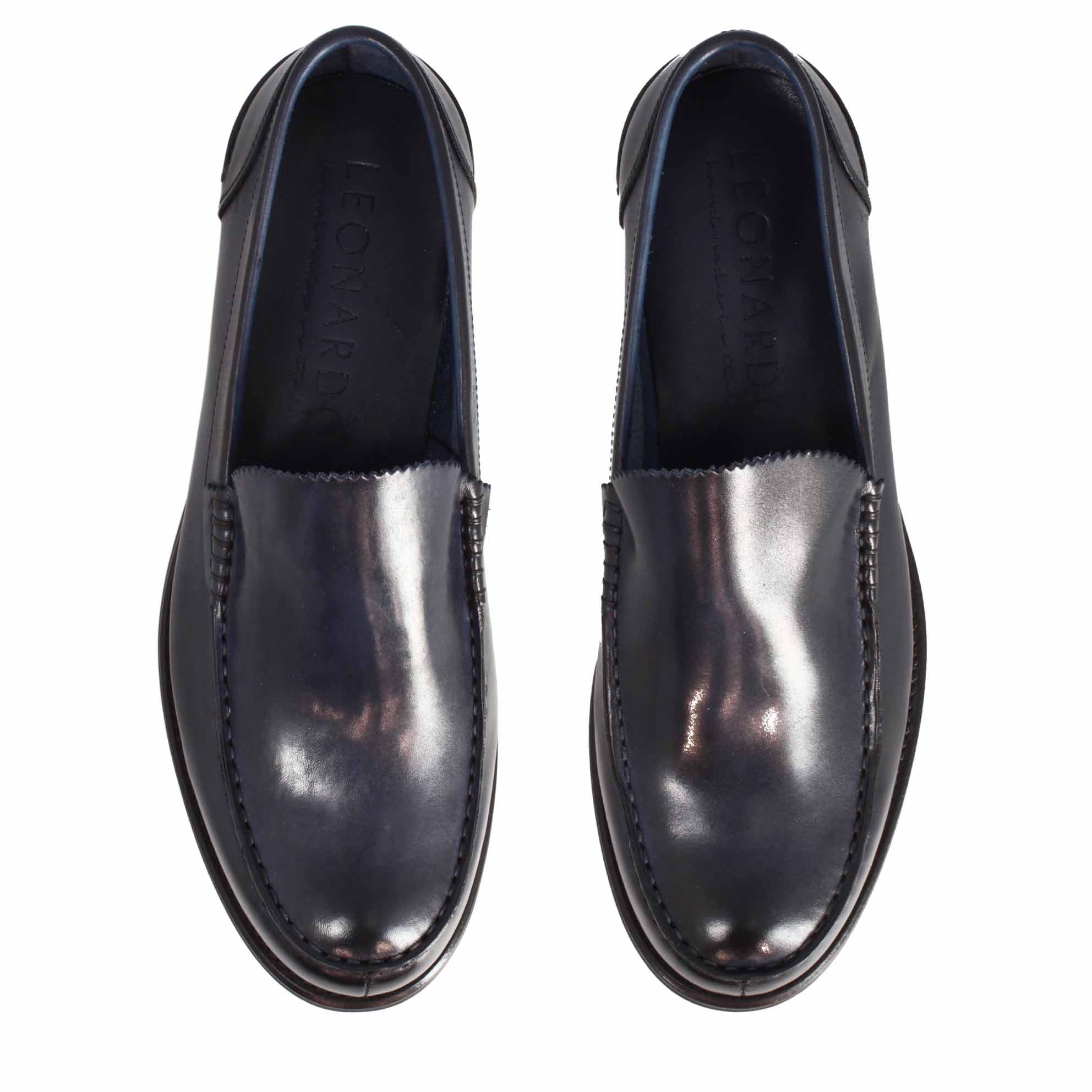 Mocassino artigianale classico da uomo in pelle blu