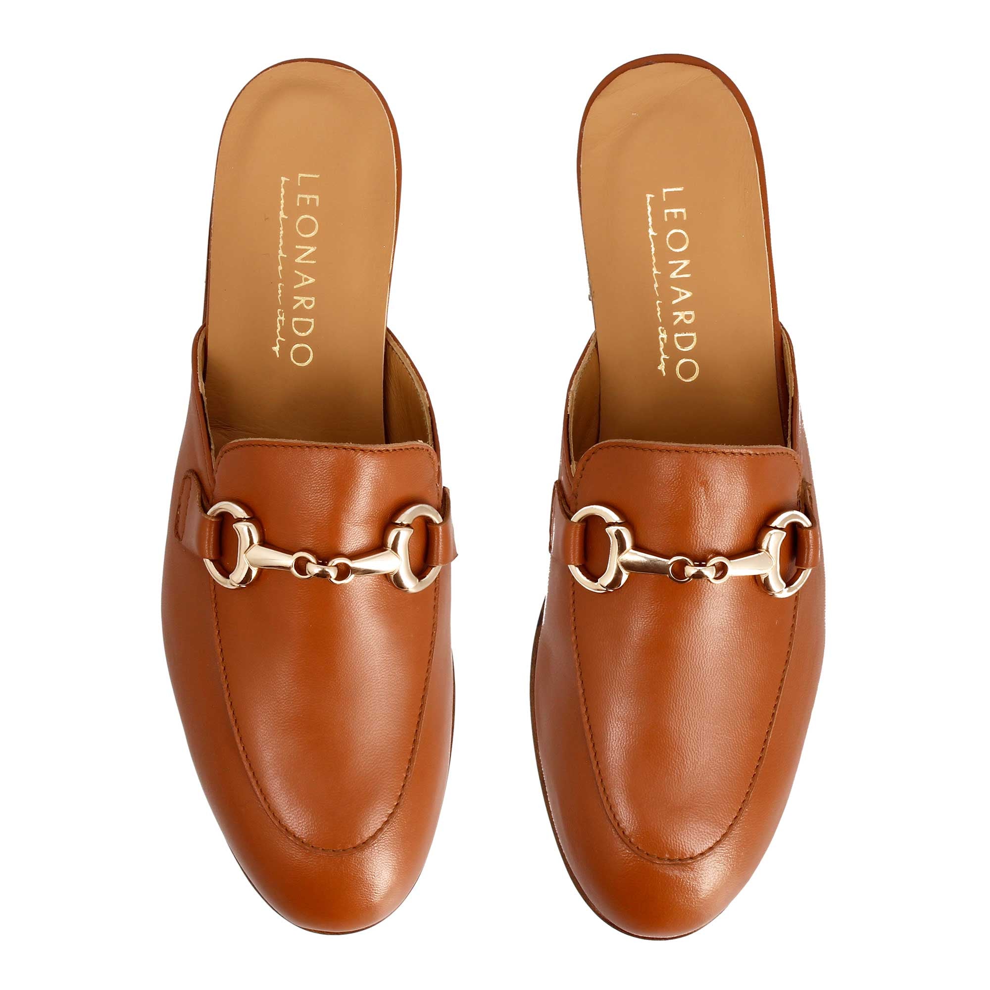 Sabot color marrone con fibbia dorata e fondo in cuoio - LeonardoShoes