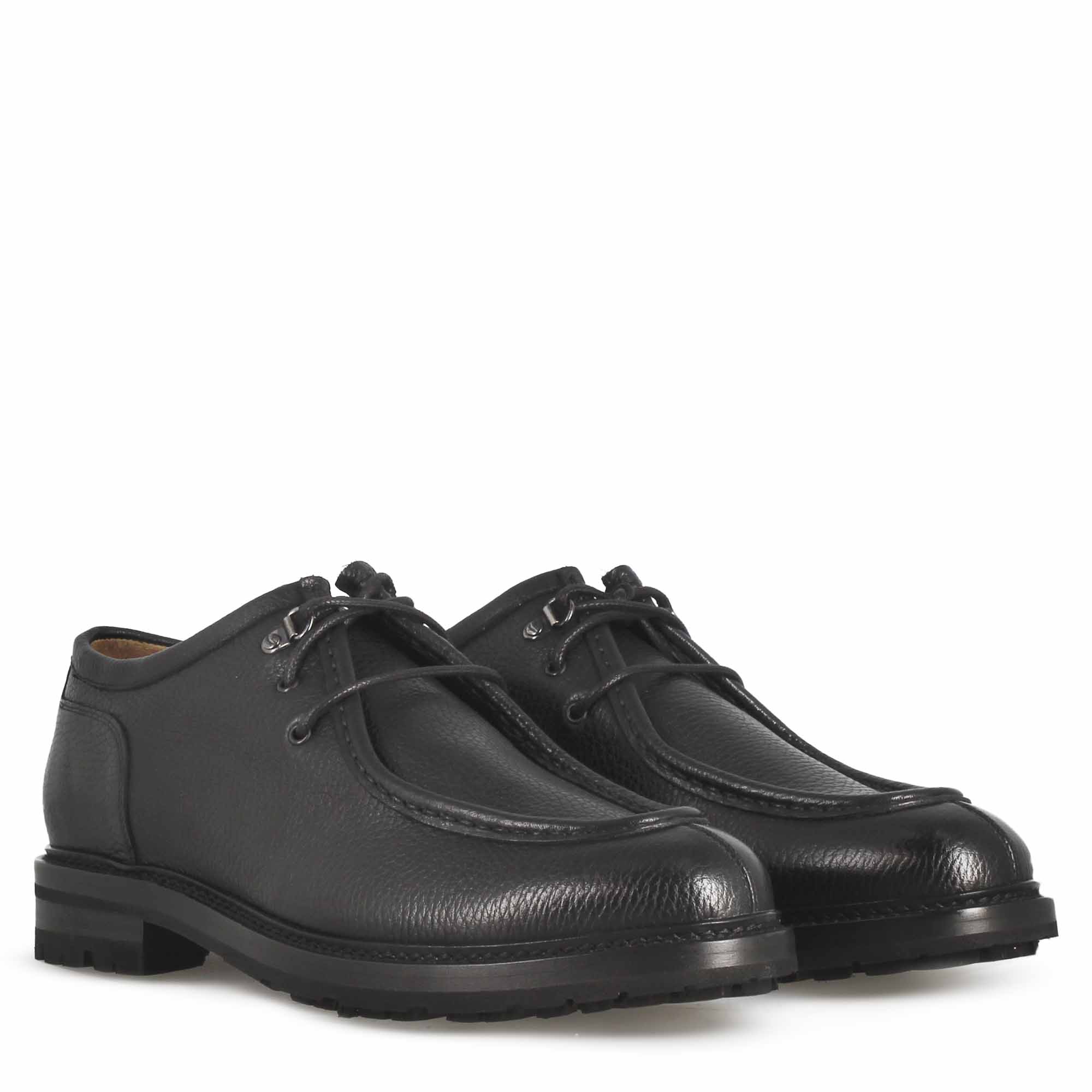 Men's lace-up shoe Engineer model in black leather