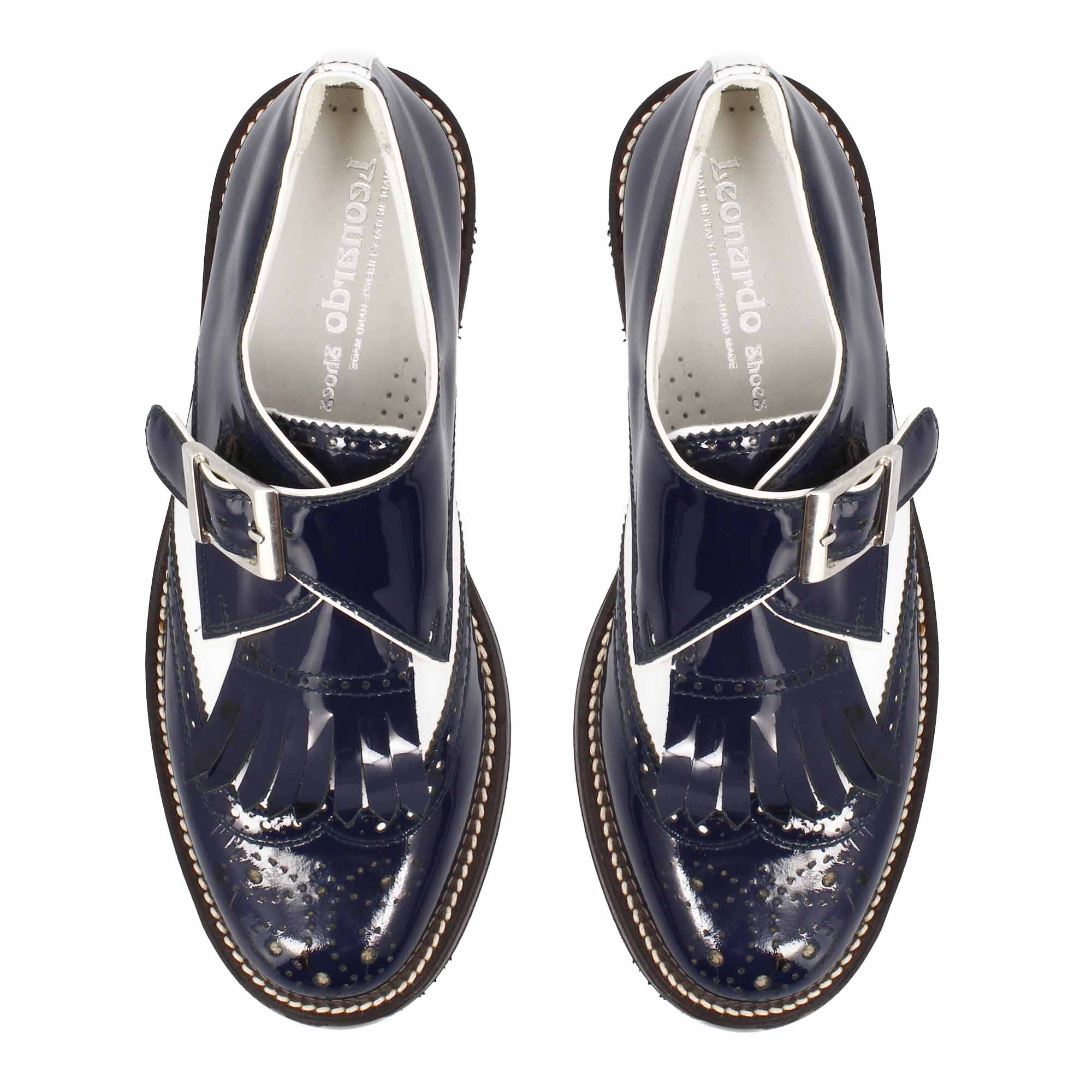 Scarpe con fibbia da golf in pelle bianca e vernice blu - LeonardoShoes