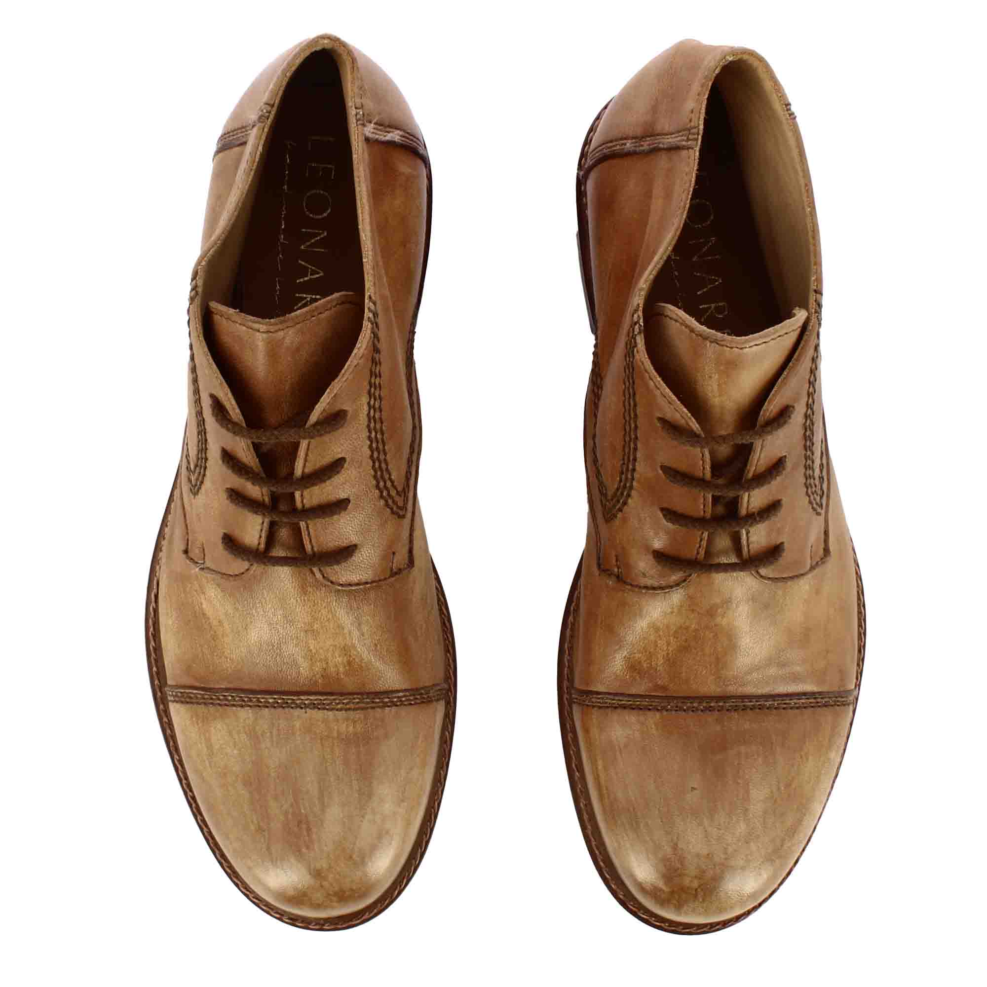 Men's lace-up ankle boots in beige leather