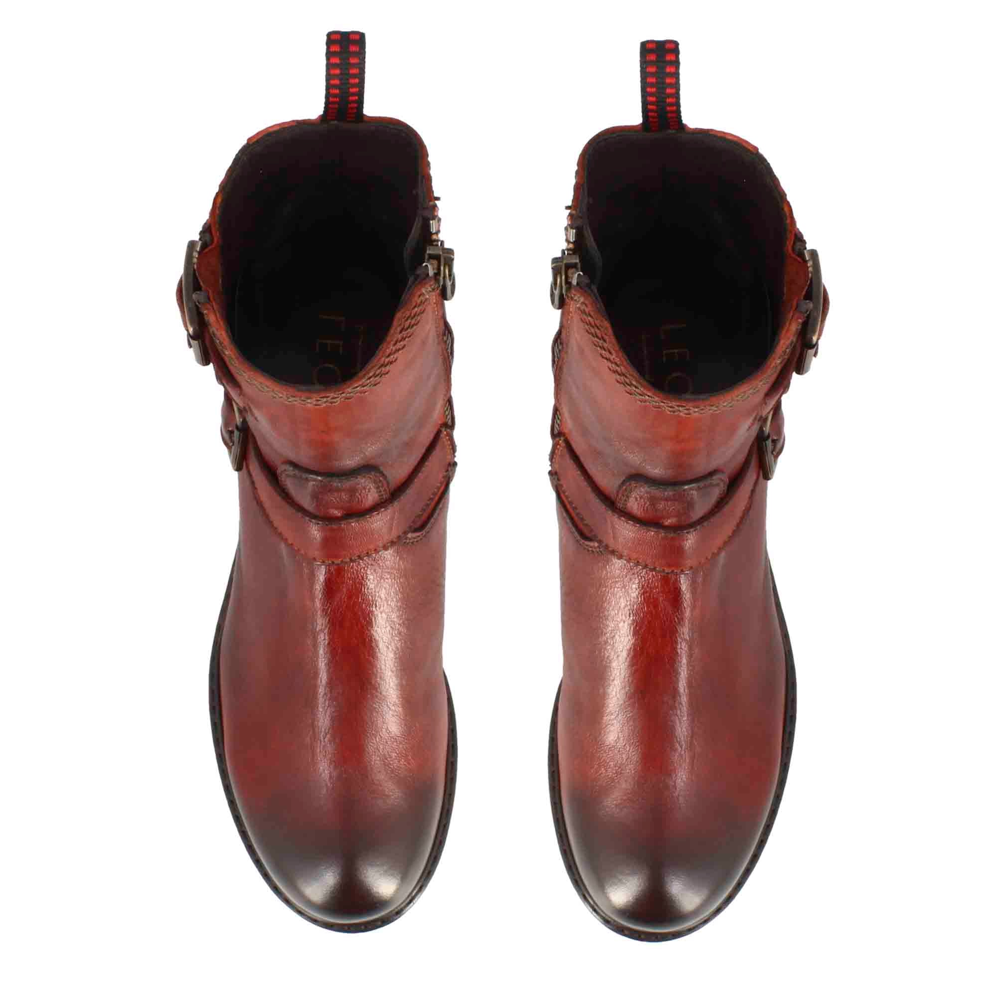 Women's ankle boot with double buckle in real leather in red