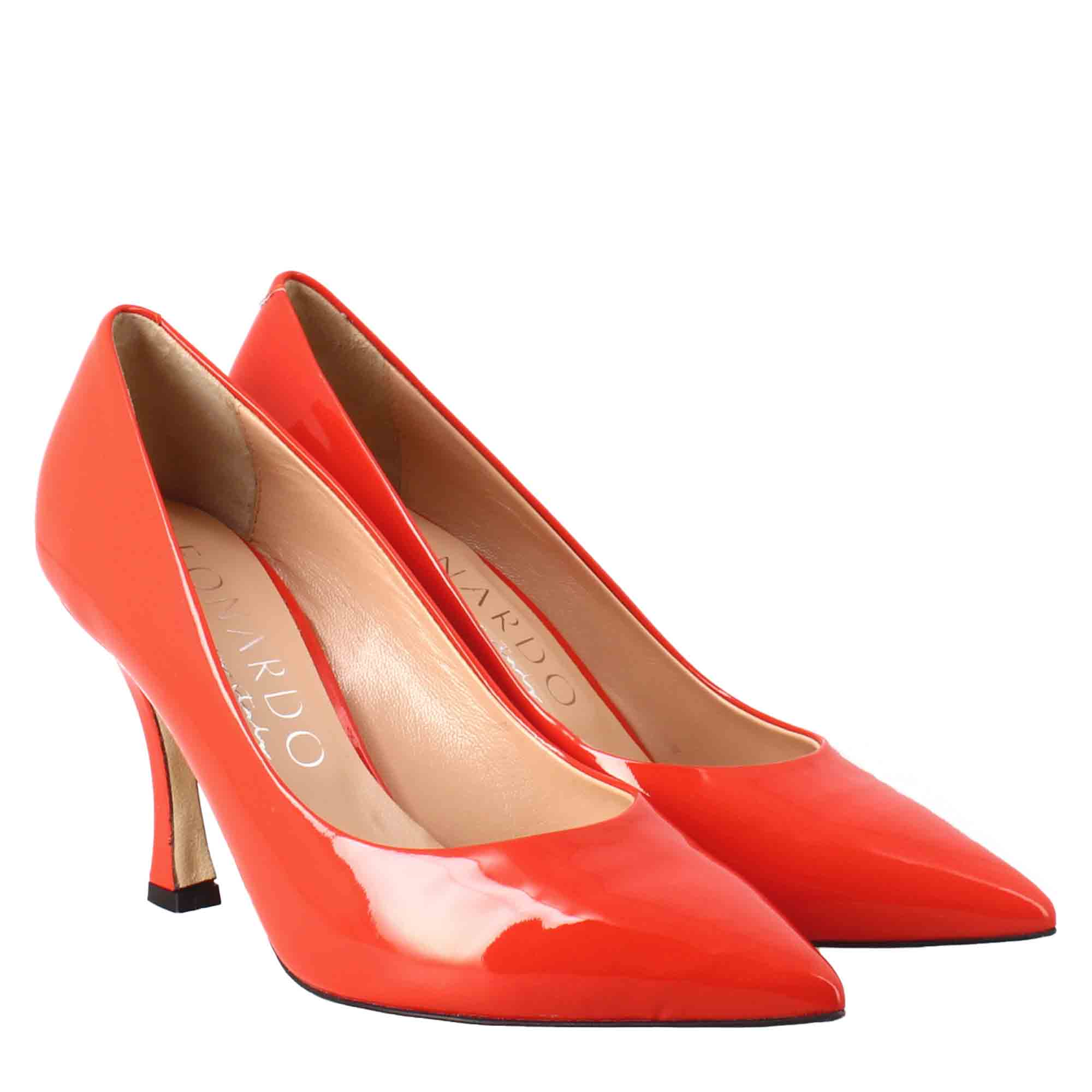 Décolleté pour femme en cuir verni rouge pointu