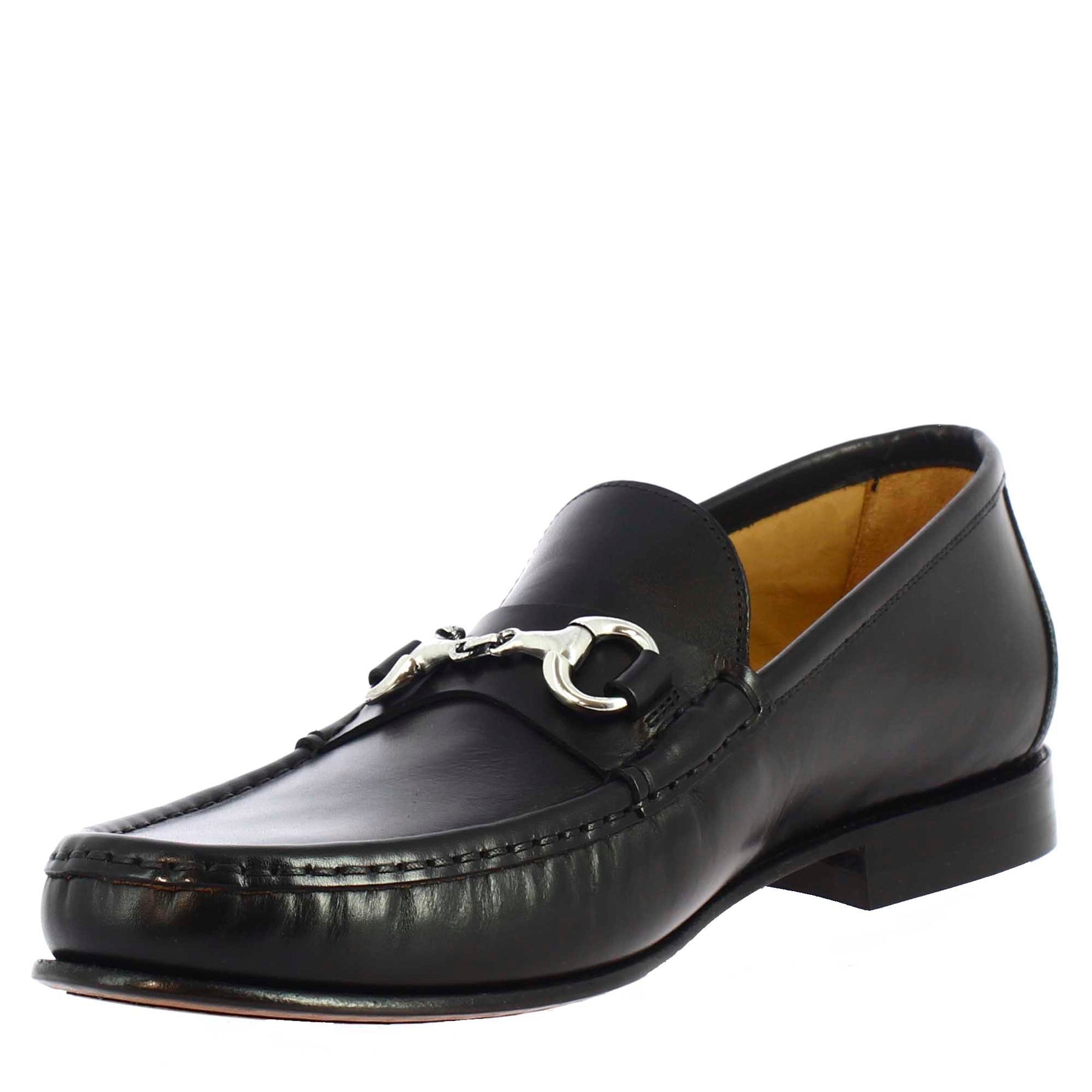 Handmade men's moccasins in black calf <tc>LEATHER</tc>