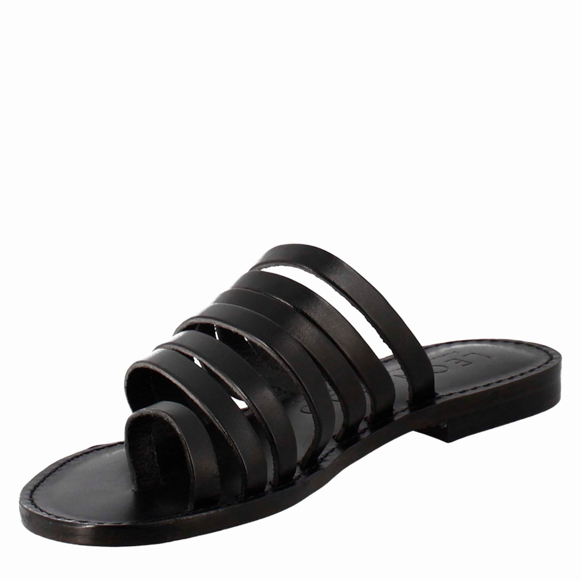 Sandali Celestia da donna stile romano antico in pelle colore nero - LeonardoShoes