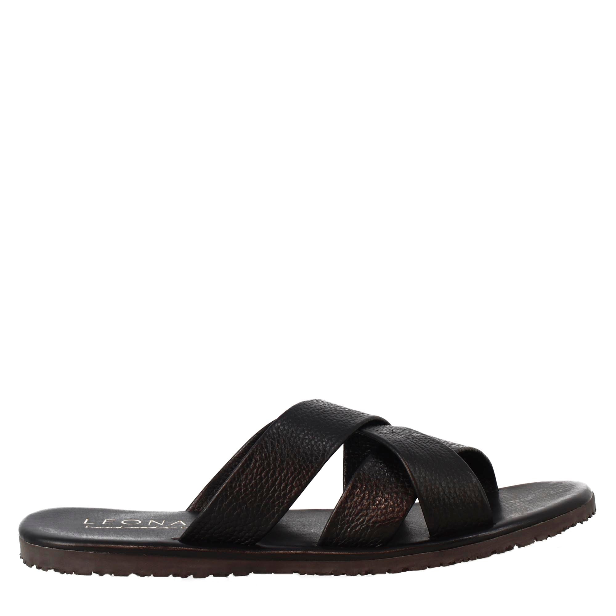 Sandali da uomo ciabatta con tre fasce incrociate fatti a mano in pelle nera - LeonardoShoes