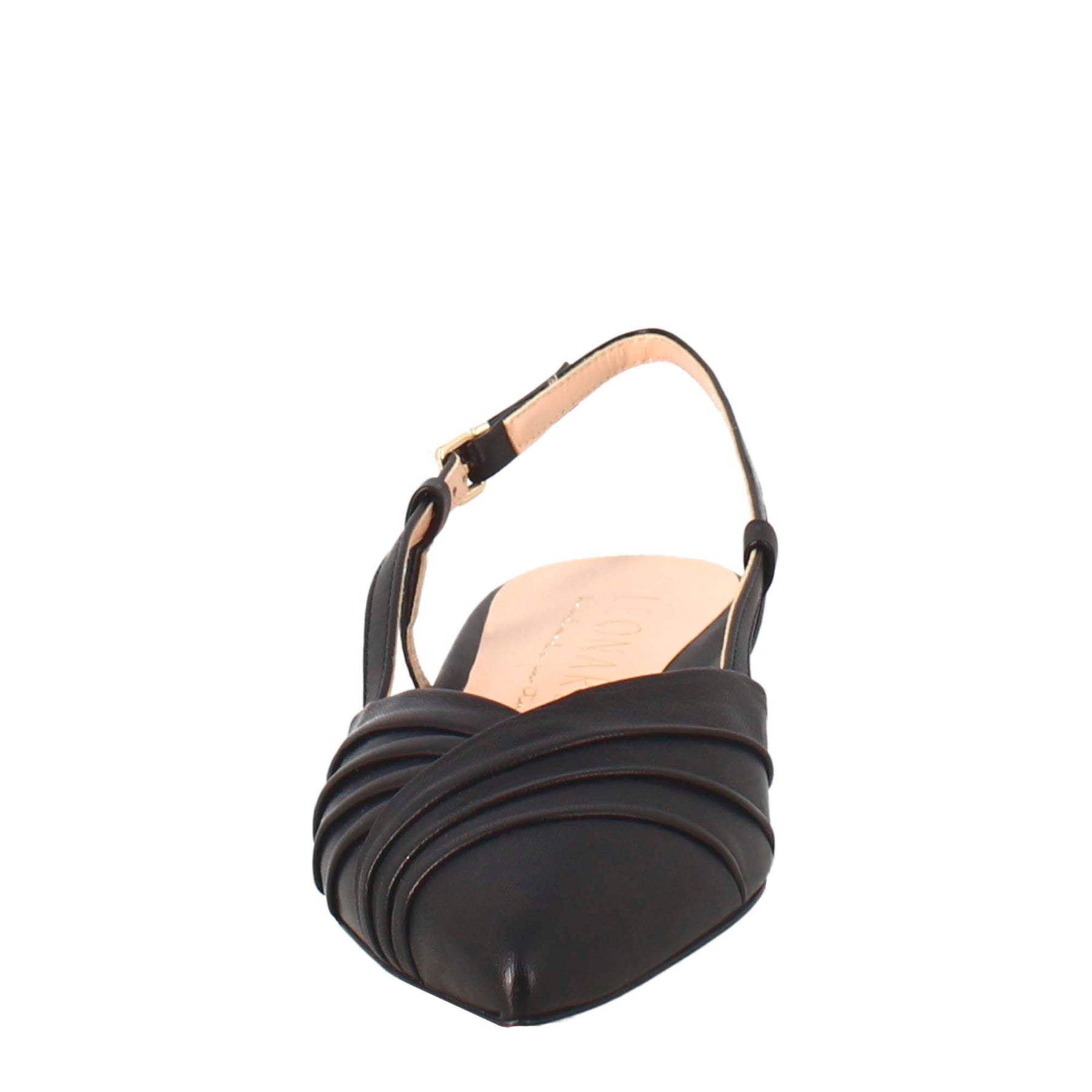 Woman's pointed toe medium heel closed sandal in black pleated leather