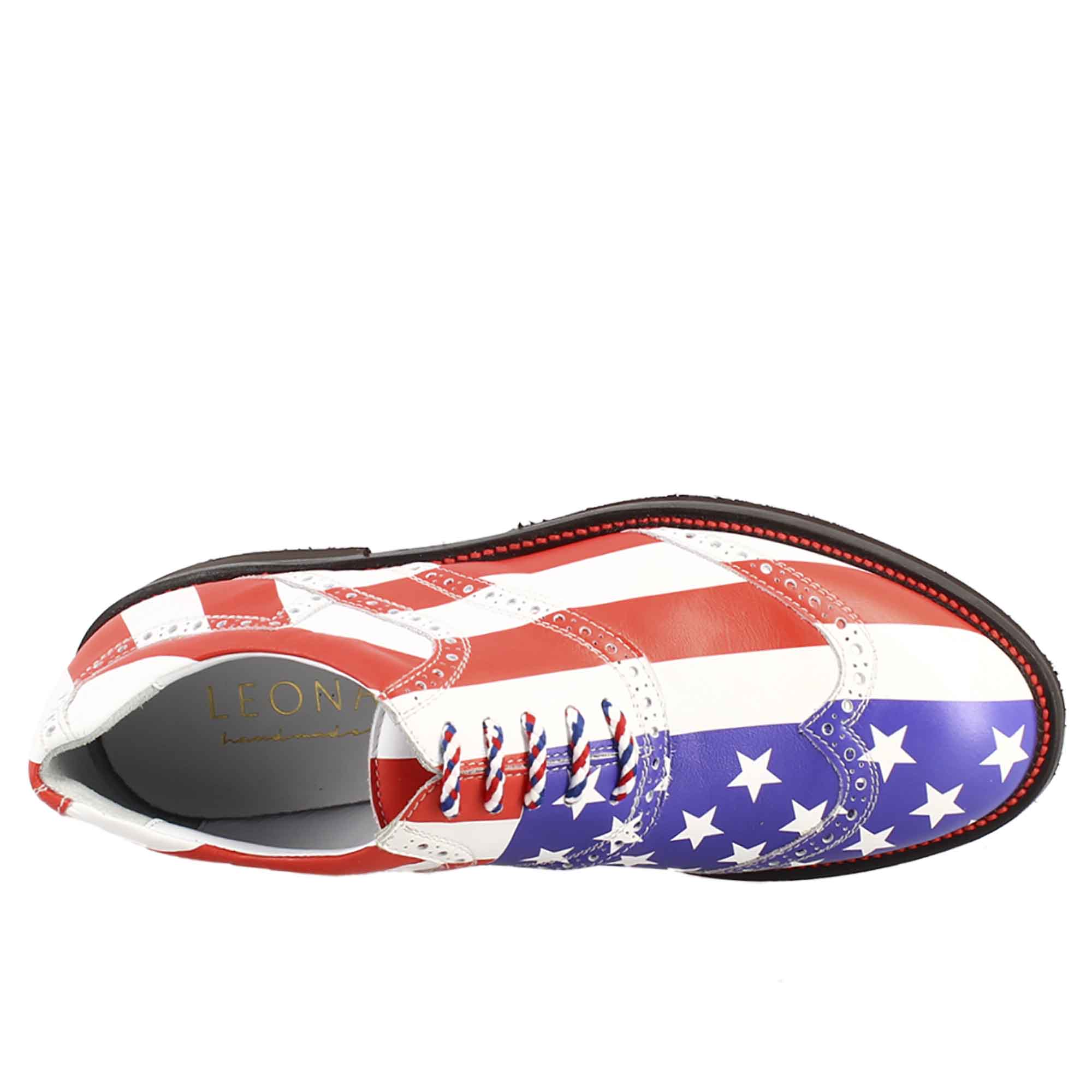 Scarpe da golf USA blu rosso e bianco dettagli brogue artigianali in pelle - LeonardoShoes