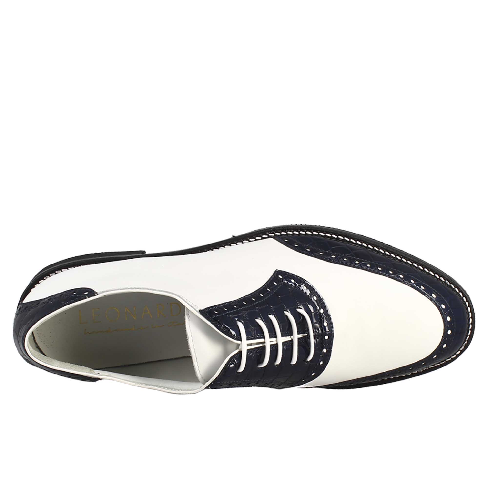 Scarpe golf artigianali in pelle bianco e cocco blu - LeonardoShoes