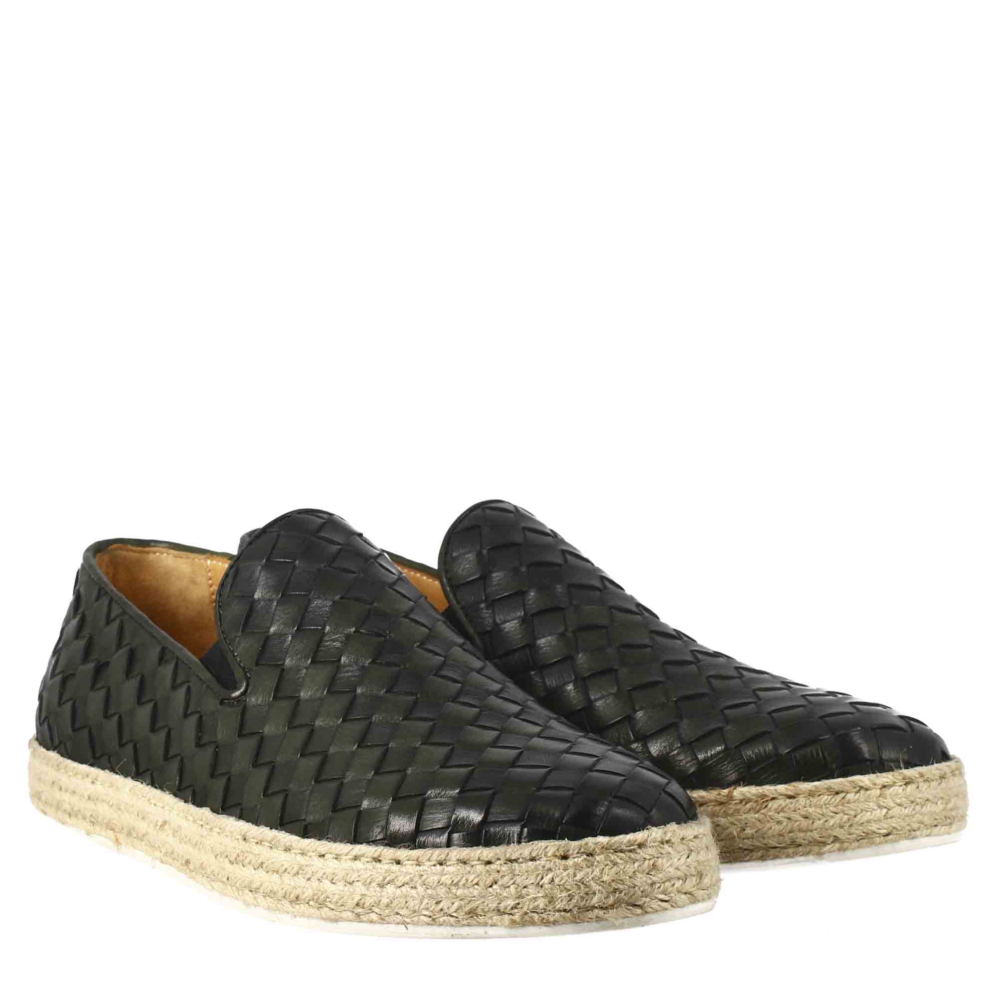 Sneaker verde elegante da uomo in pelle intrecciata - LeonardoShoes