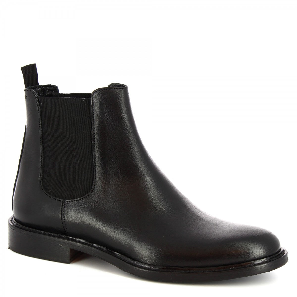 Men's handmade elegant ankle boots in black calf leather.