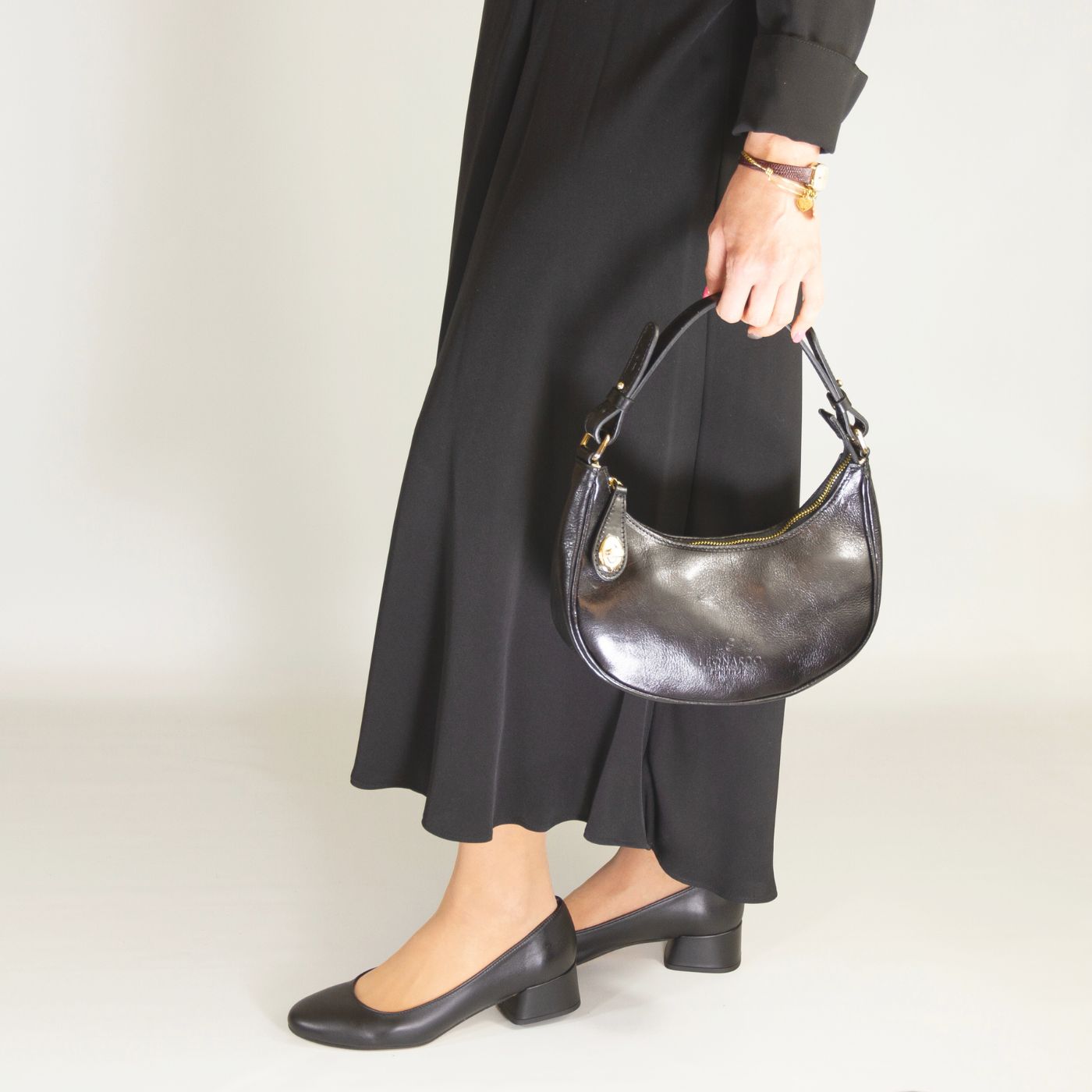 Jane Leder-Umhängetasche mit abnehmbarem schwarzem Schulterriemen