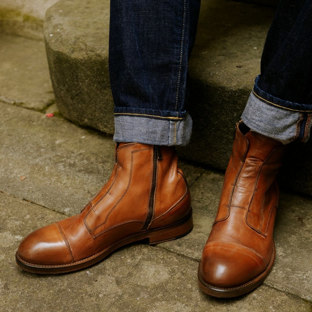 Stivaletto da uomo cap toe fatto a mano in pelle marrone