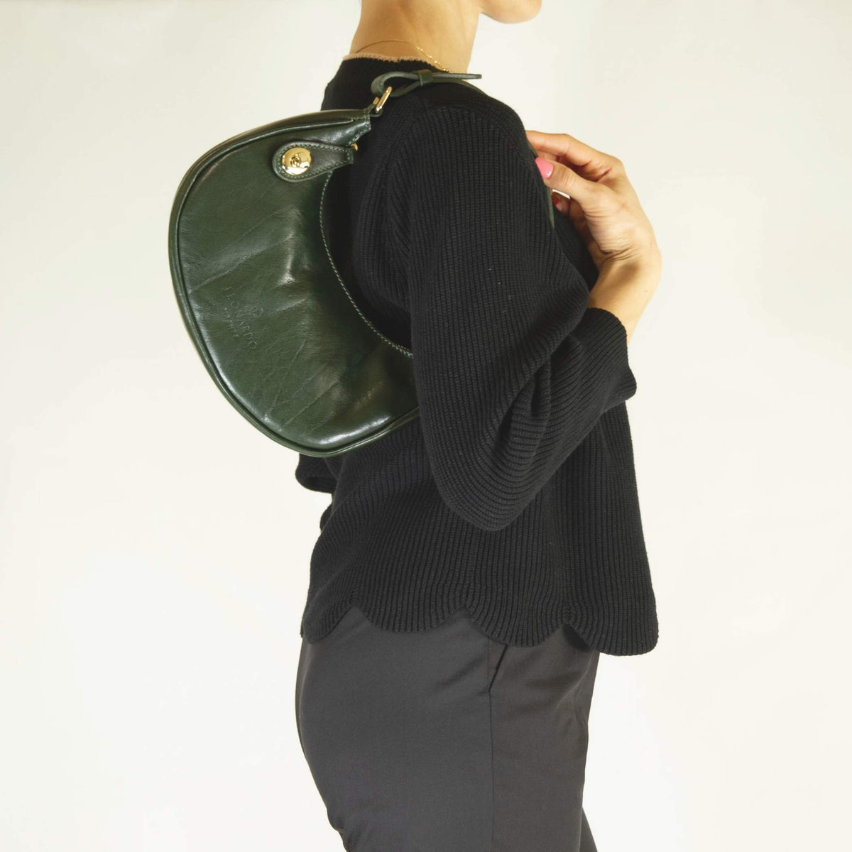 Jane leather shoulder bag with removable shoulder strap, green colour