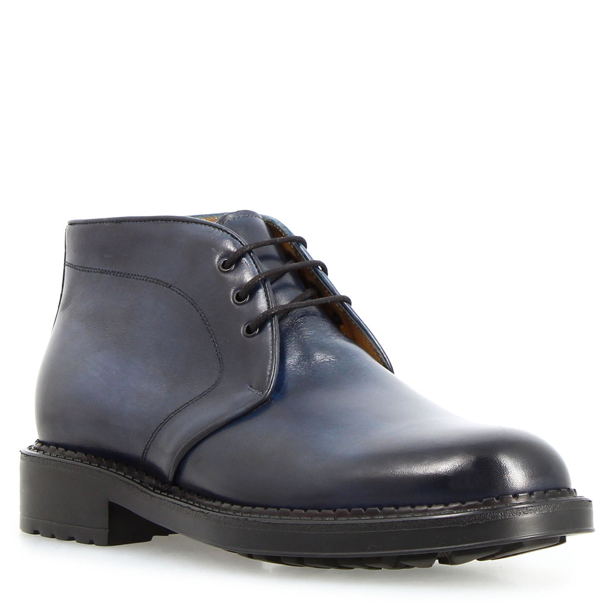 Chukka boot uomo Bacco in pelle blu tinta a mano - vista tre quarti
