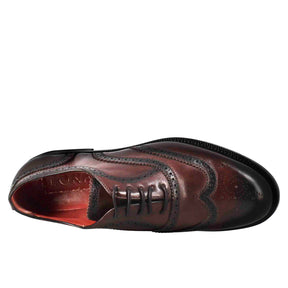 Women's brogue effect brogue shoes in burgundy leather