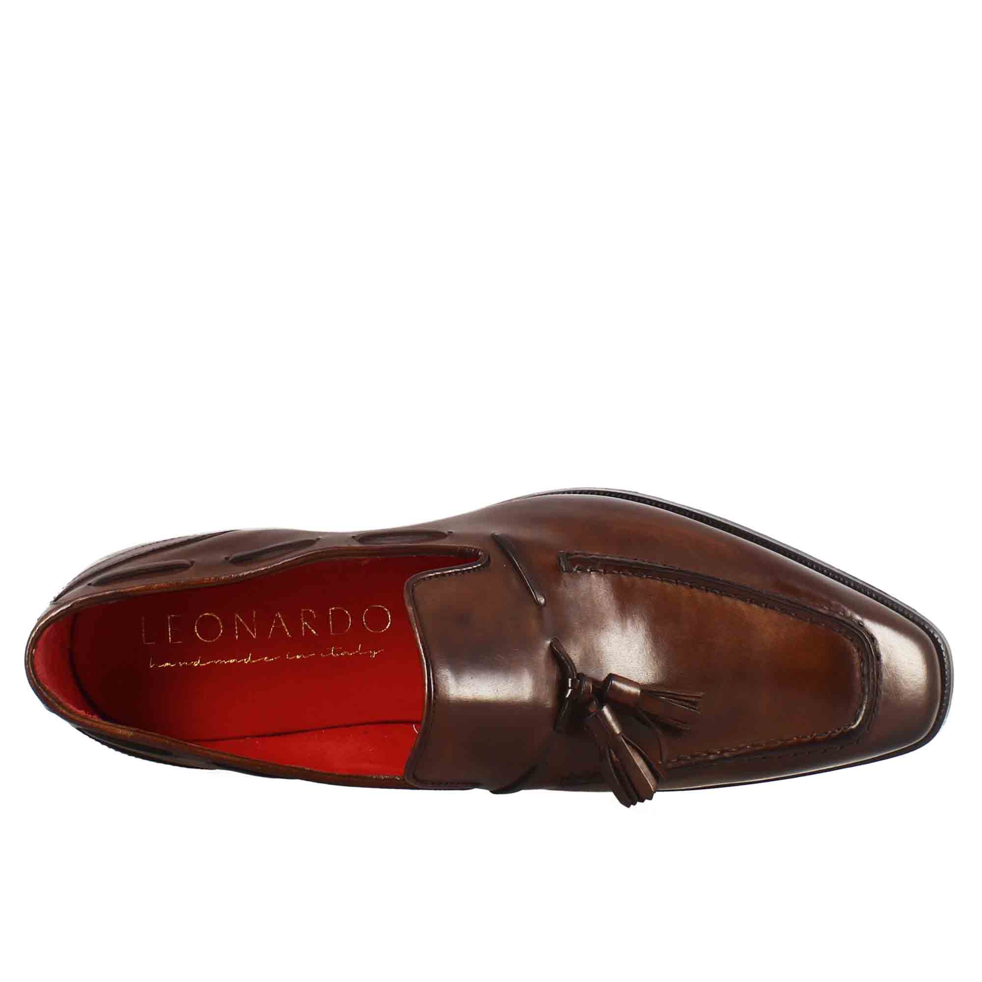 Mocassins à pompon en cuir marron pour hommes avec bout carré
