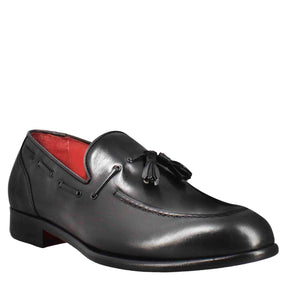 Men's tassel moccasin in black leather
