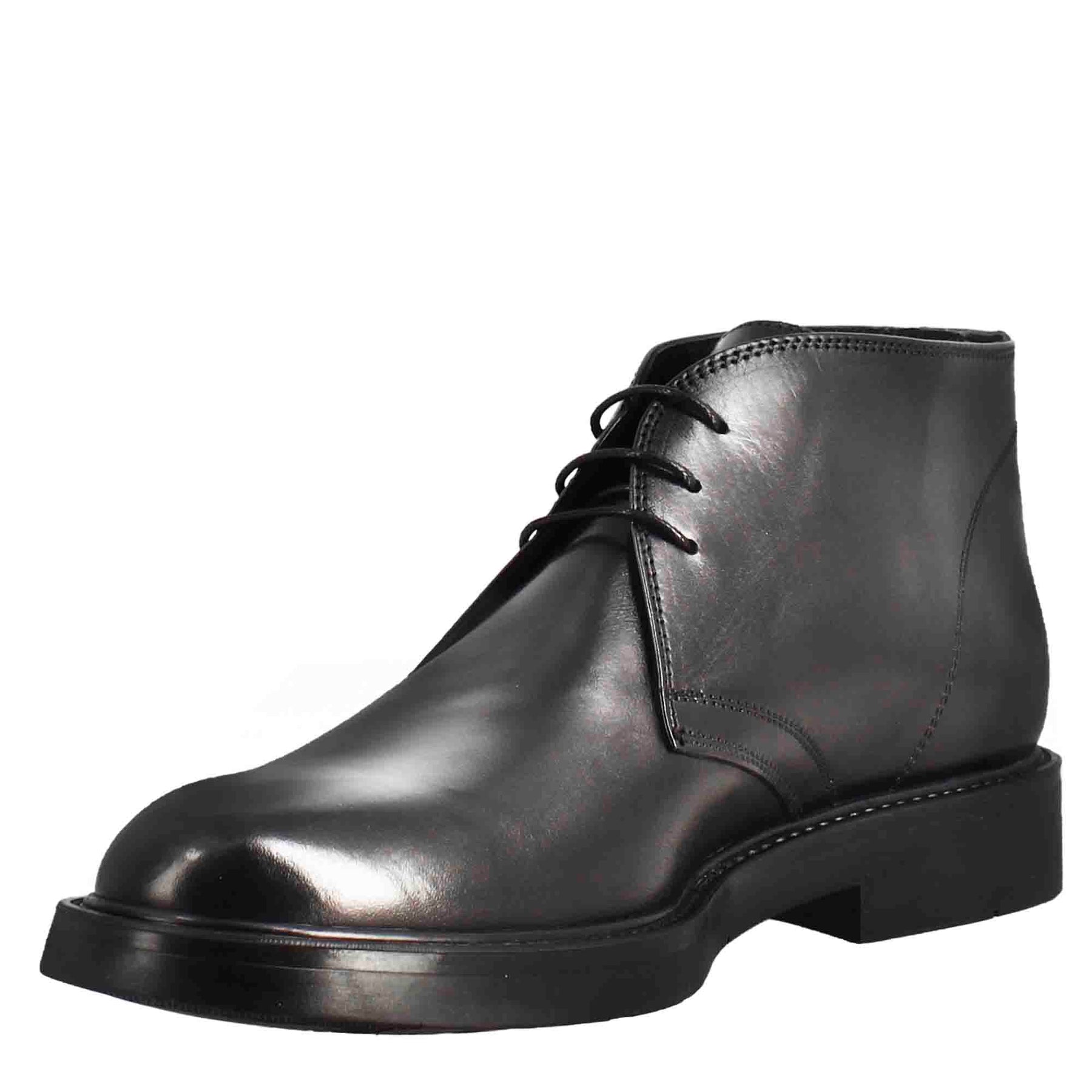 Smooth black full-grain leather men's ankle boot