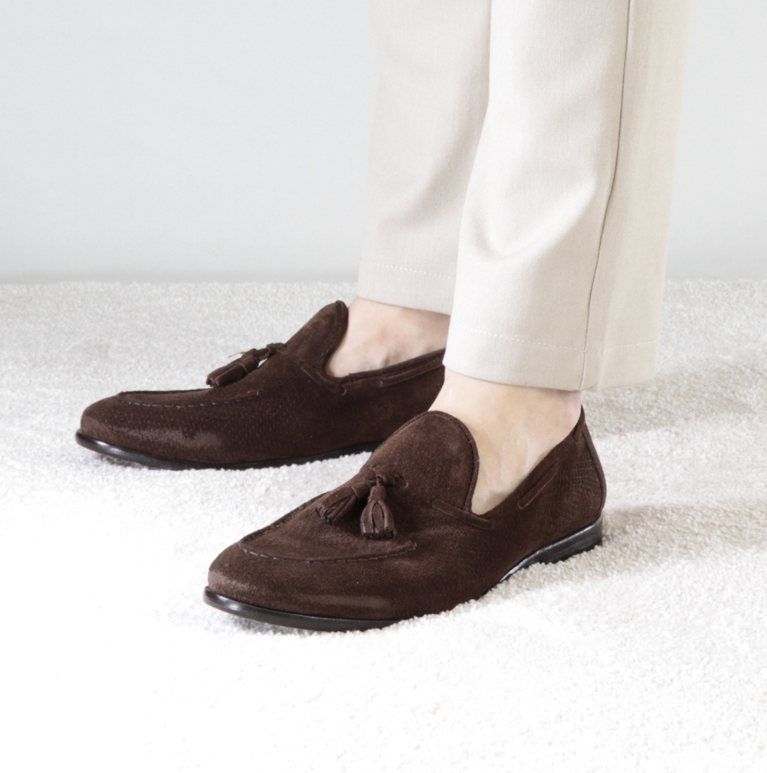 Handmade suede moccasin with brown tassels