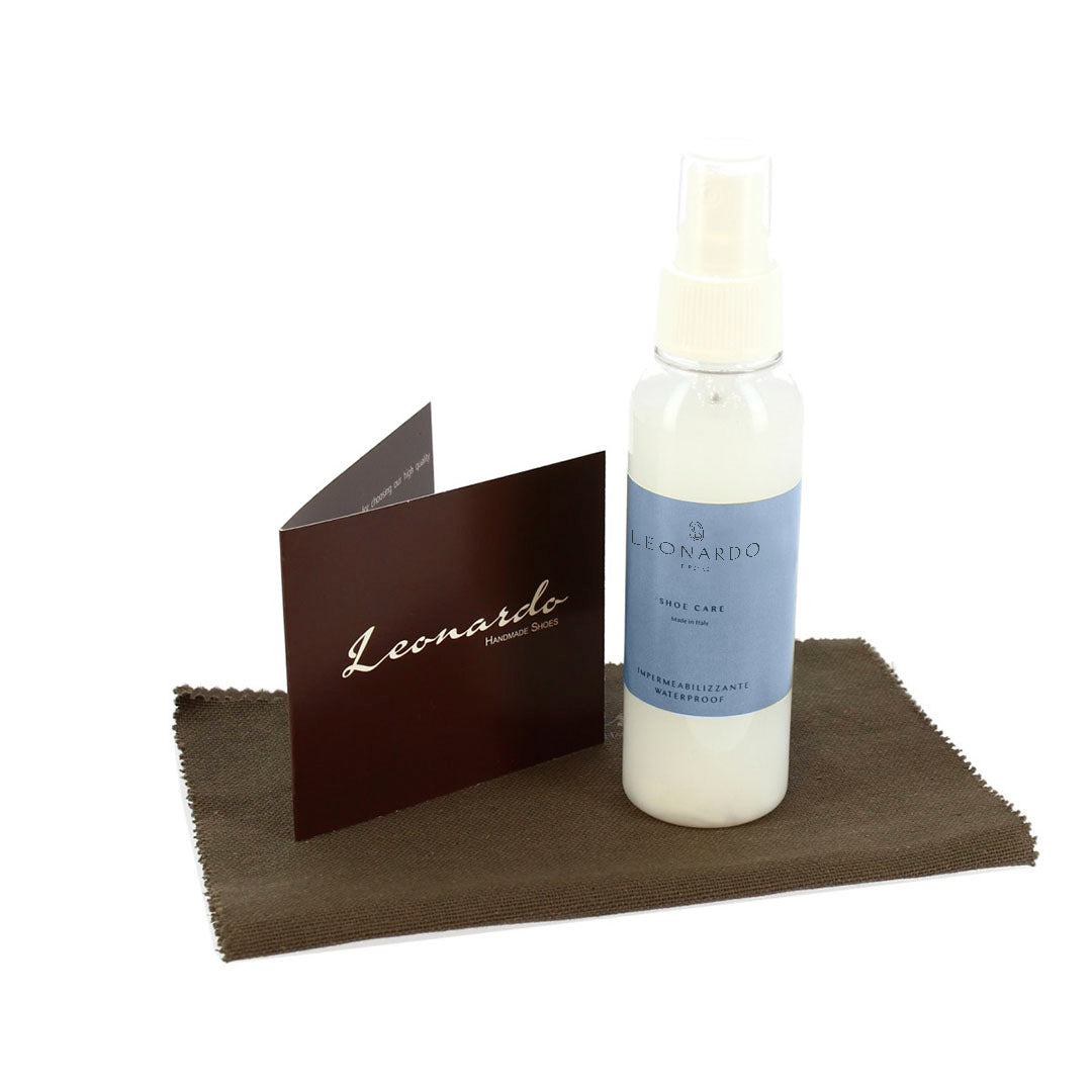 Spray impermeabilizzante per calzature in pelle scamosciata flacone 100 ml - LeonardoShoes