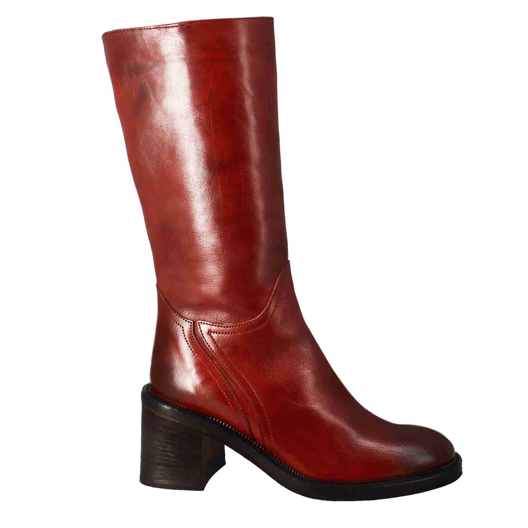 Wadenhoher Taucherstiefel mit Absatz aus gewaschenem Leder, Farbe rot