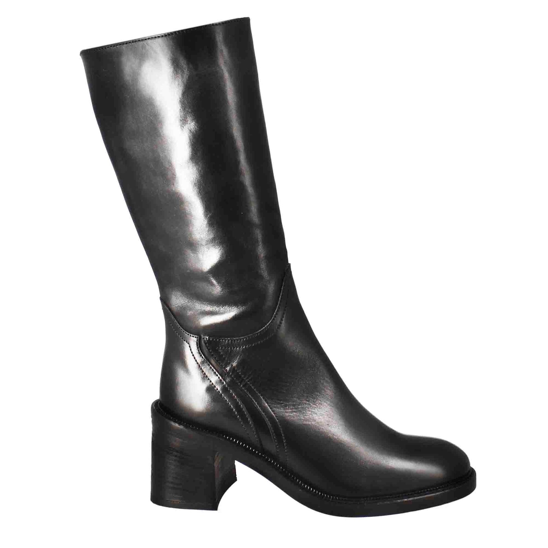 Wadenhoher Damen-Taucherstiefel mit Absatz aus schwarzem gewaschenem Leder