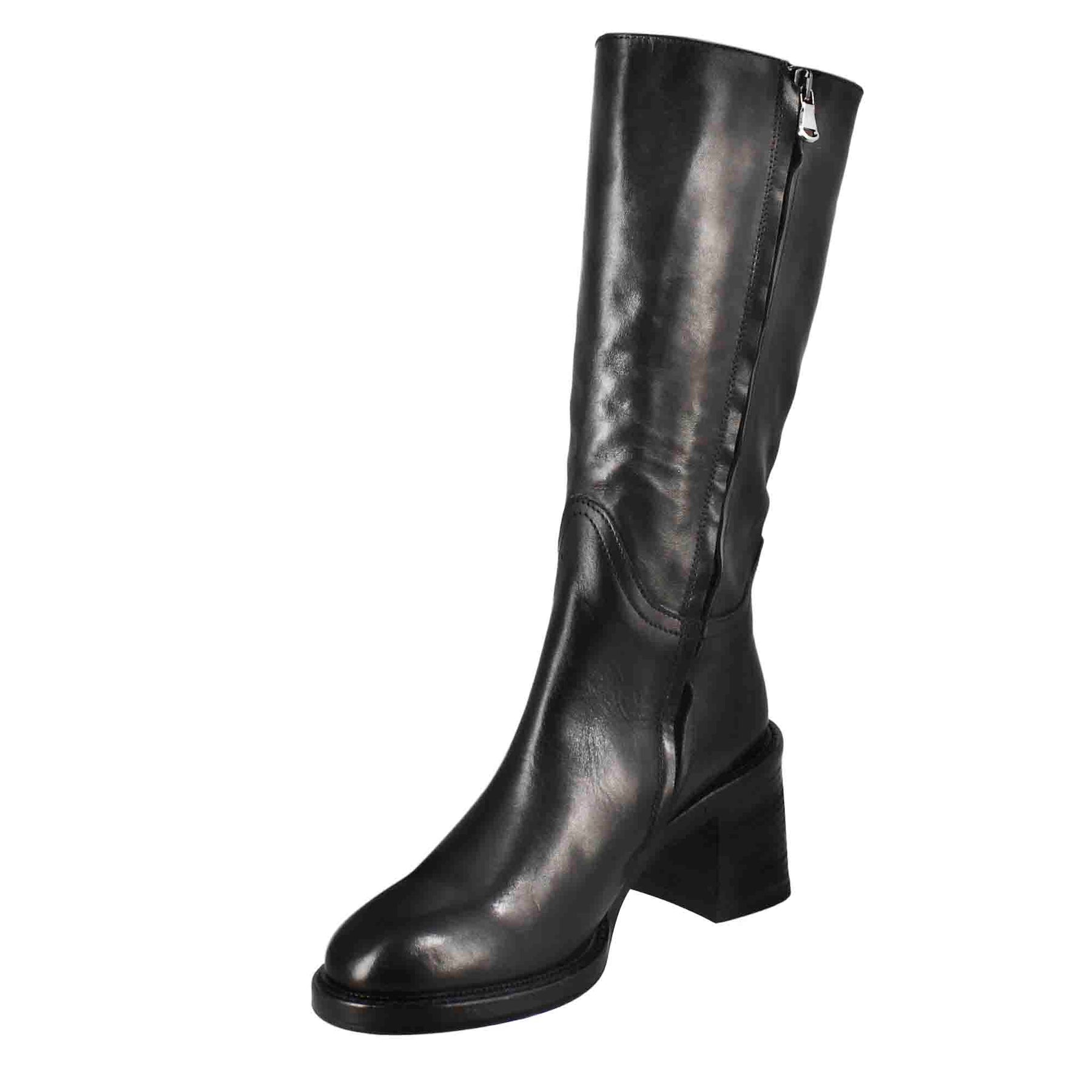 Wadenhoher Damen-Taucherstiefel mit Absatz aus schwarzem gewaschenem Leder