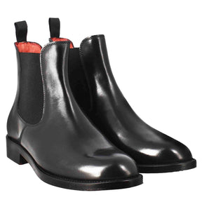 Women's smooth Chelsea boot in black leather