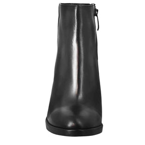 Smooth women's ankle boot with high heel in black leather