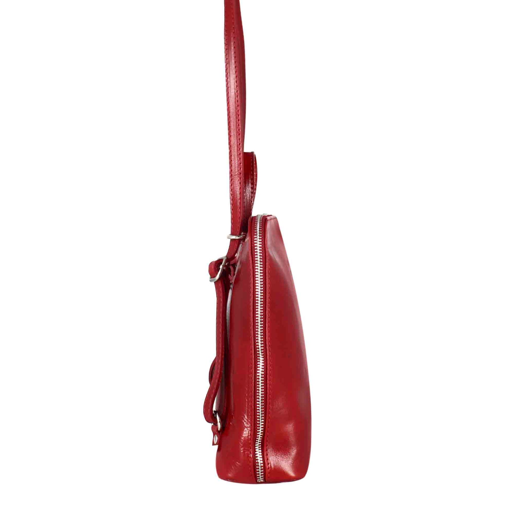 Women's Ginevra backpack in smooth red leather with zip