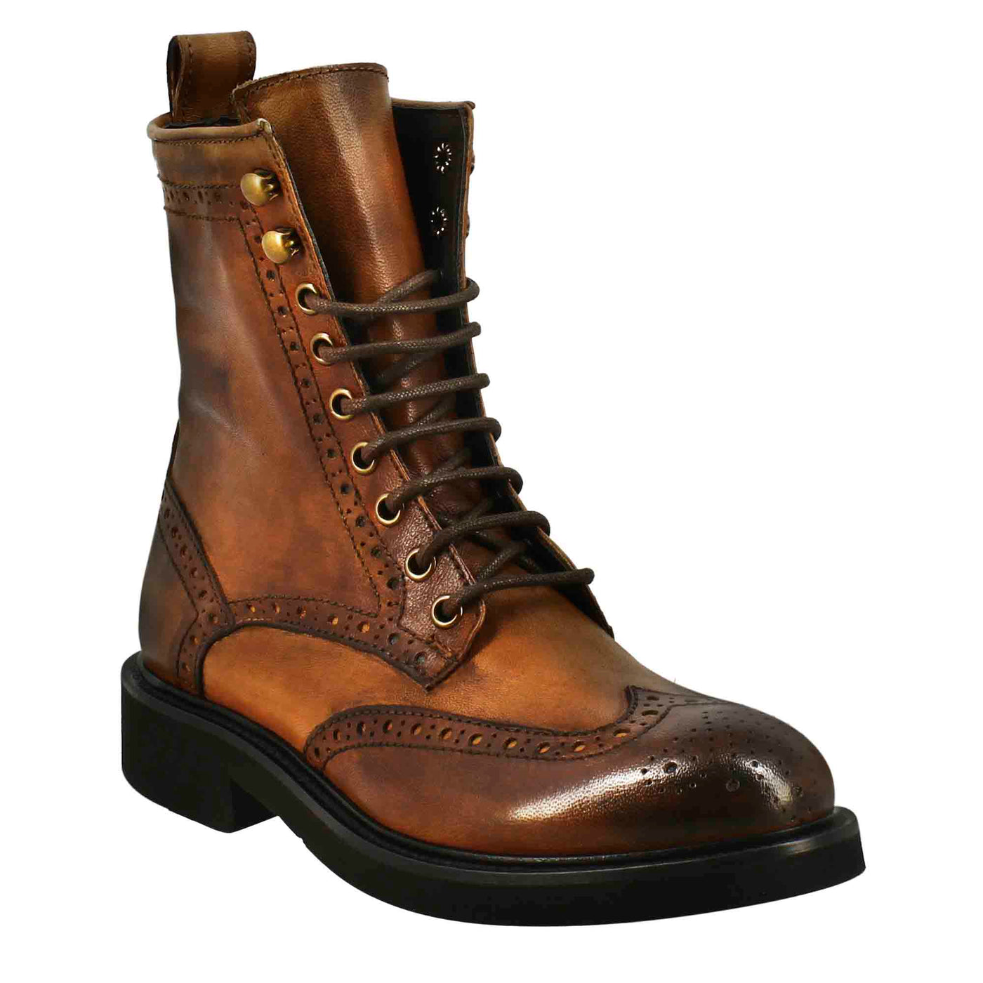 Stivaletto anfibio da donna con dettagli brogue in pelle lavata colore