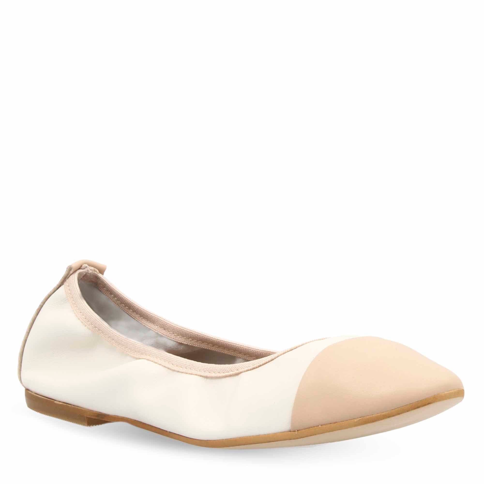Ballerine à talon bas faite main blanche et rose
